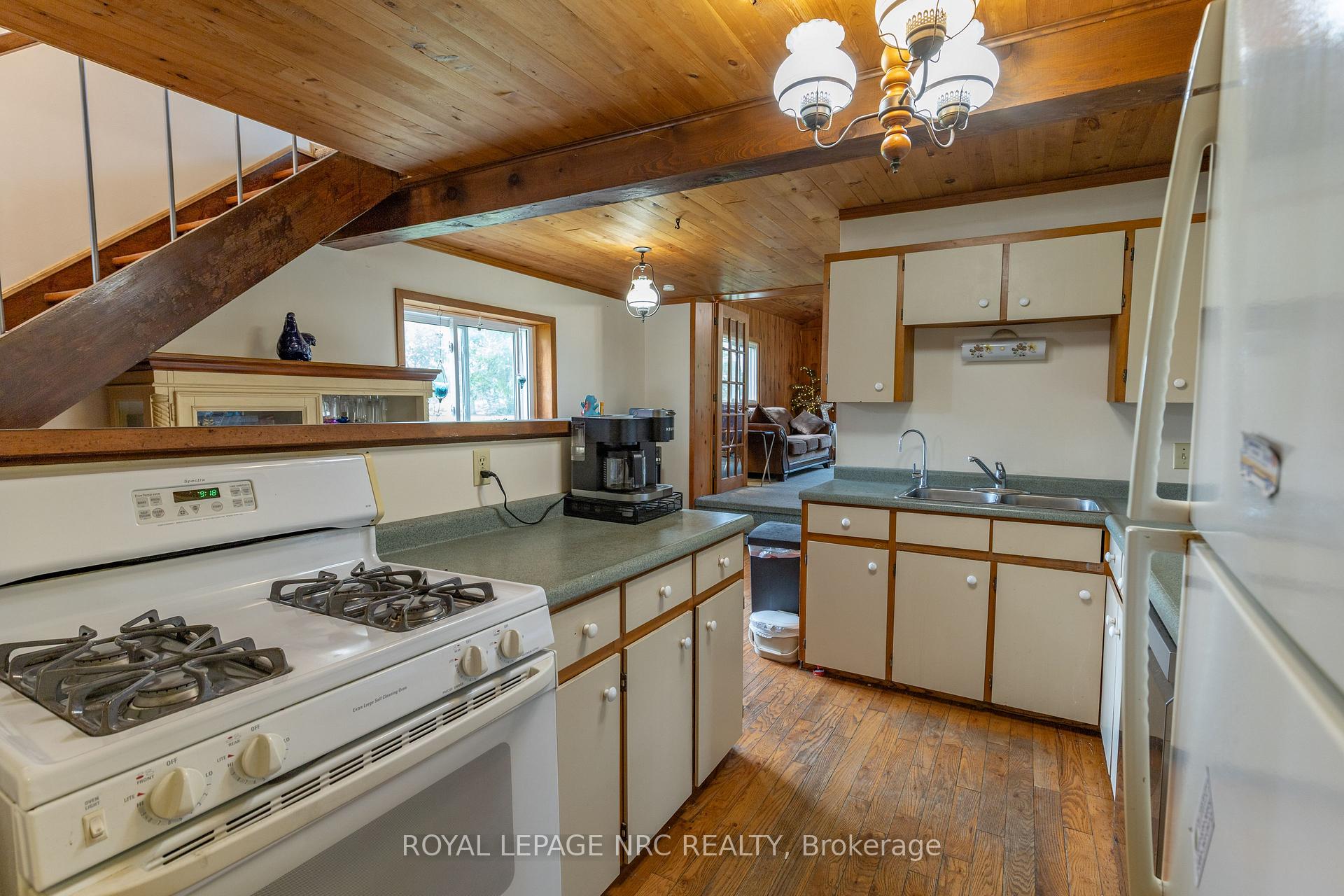 Photo 16 of 11284 Golf Course Road, Wainfleet, Marshville/Winger — HOMEH