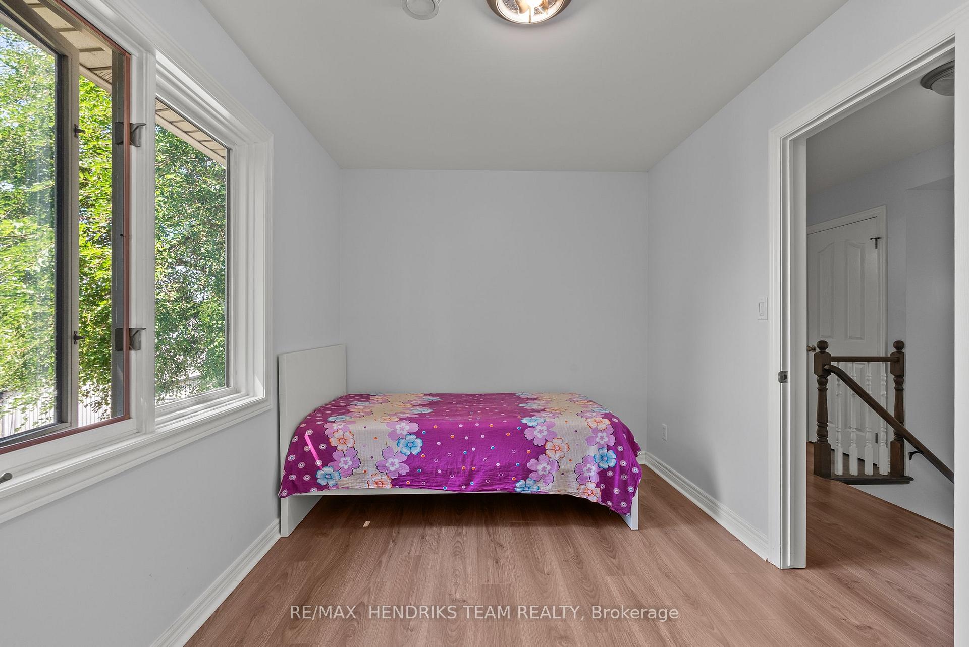 Photo 21 of 1648 Third Avenue, St. Catharines, Rural Fourth — HOMEH