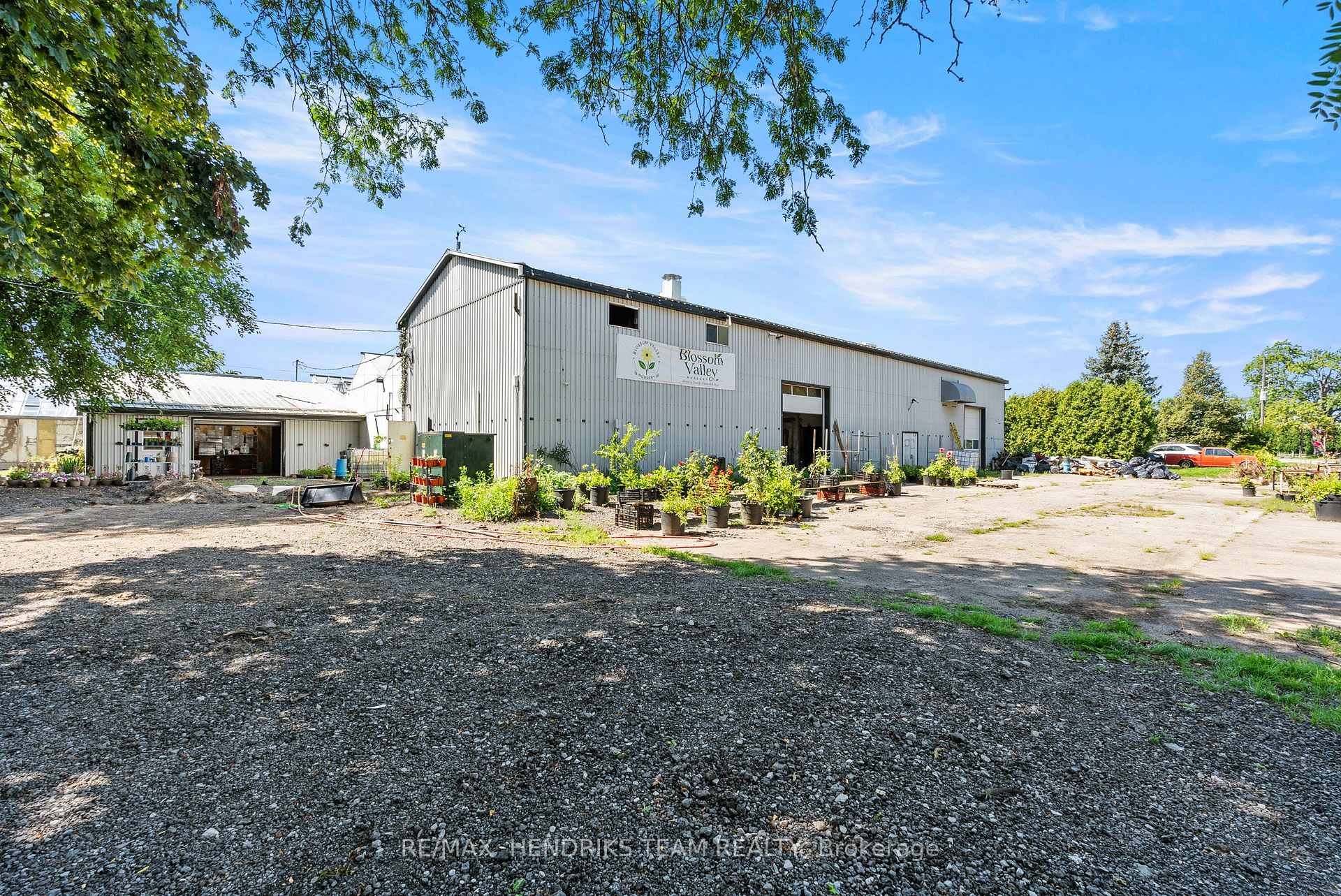 Photo 30 of 1648 Third Avenue, St. Catharines, Rural Fourth — HOMEH