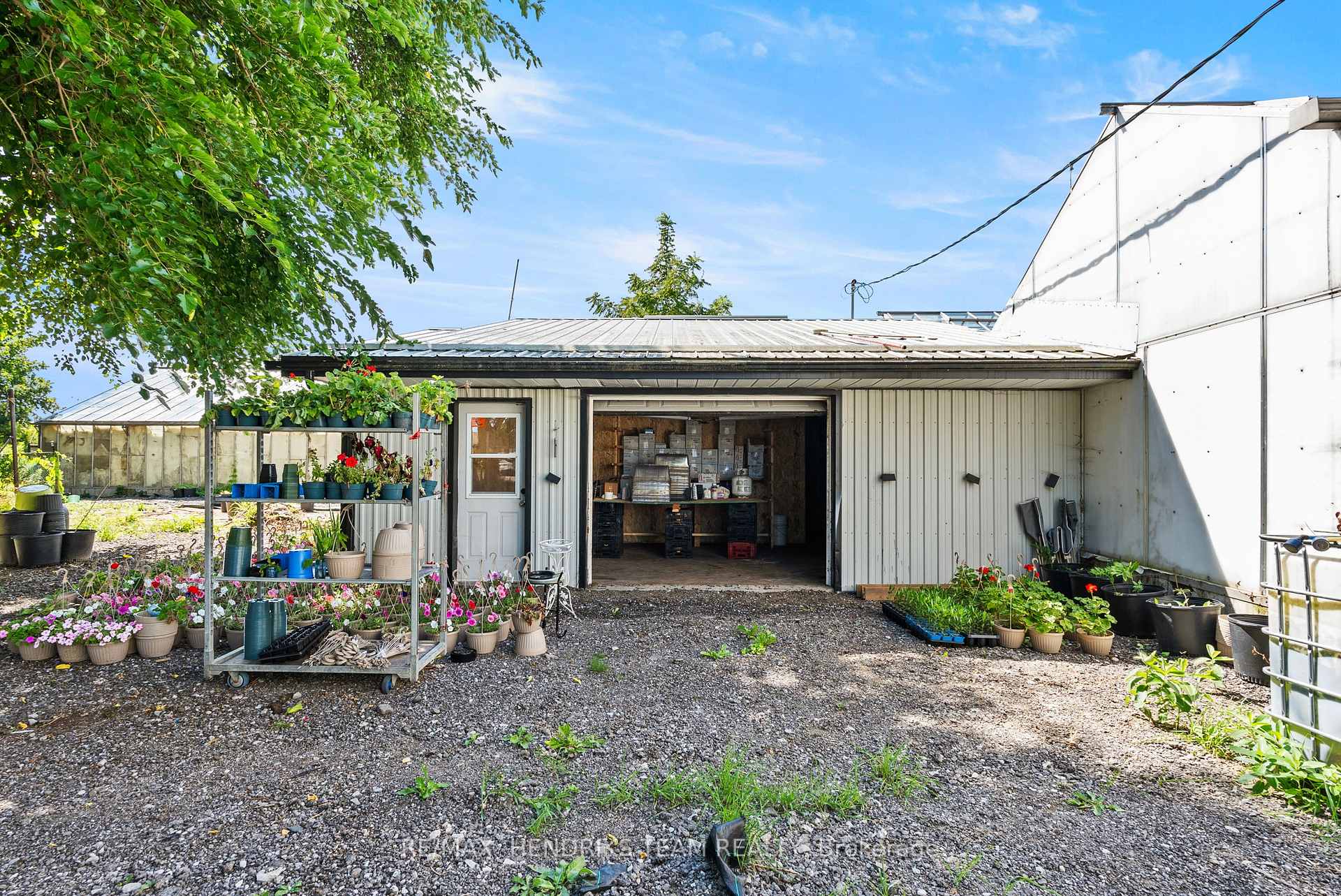 Photo 31 of 1648 Third Avenue, St. Catharines, Rural Fourth — HOMEH