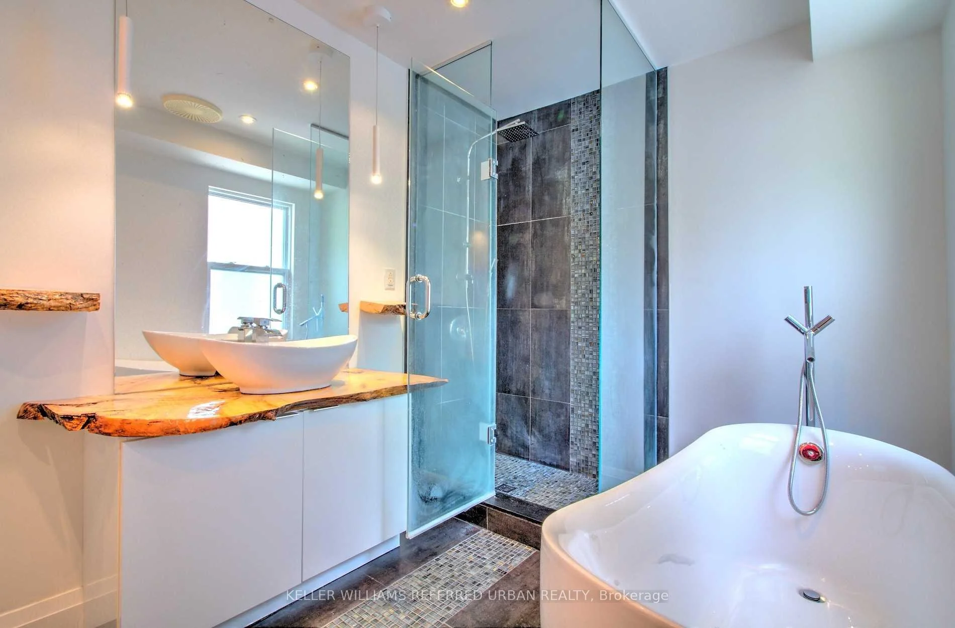 Photo 22 of 50 Frater Avenue, Toronto, Danforth Village-East York — HOMEH