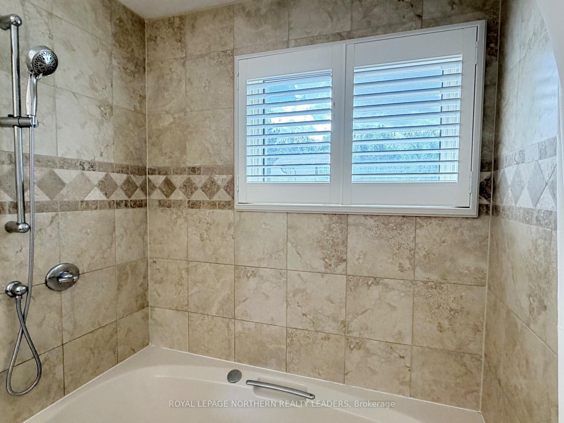 Photo 19 of 441 Ross Avenue E, Timmins, TNE - Hill District — HOMEH