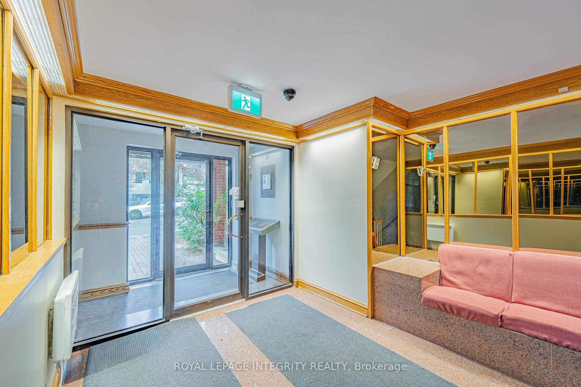 Photo 26 of Unit 103, 222 Russell Avenue, Ottawa, Sandy Hill — HOMEH