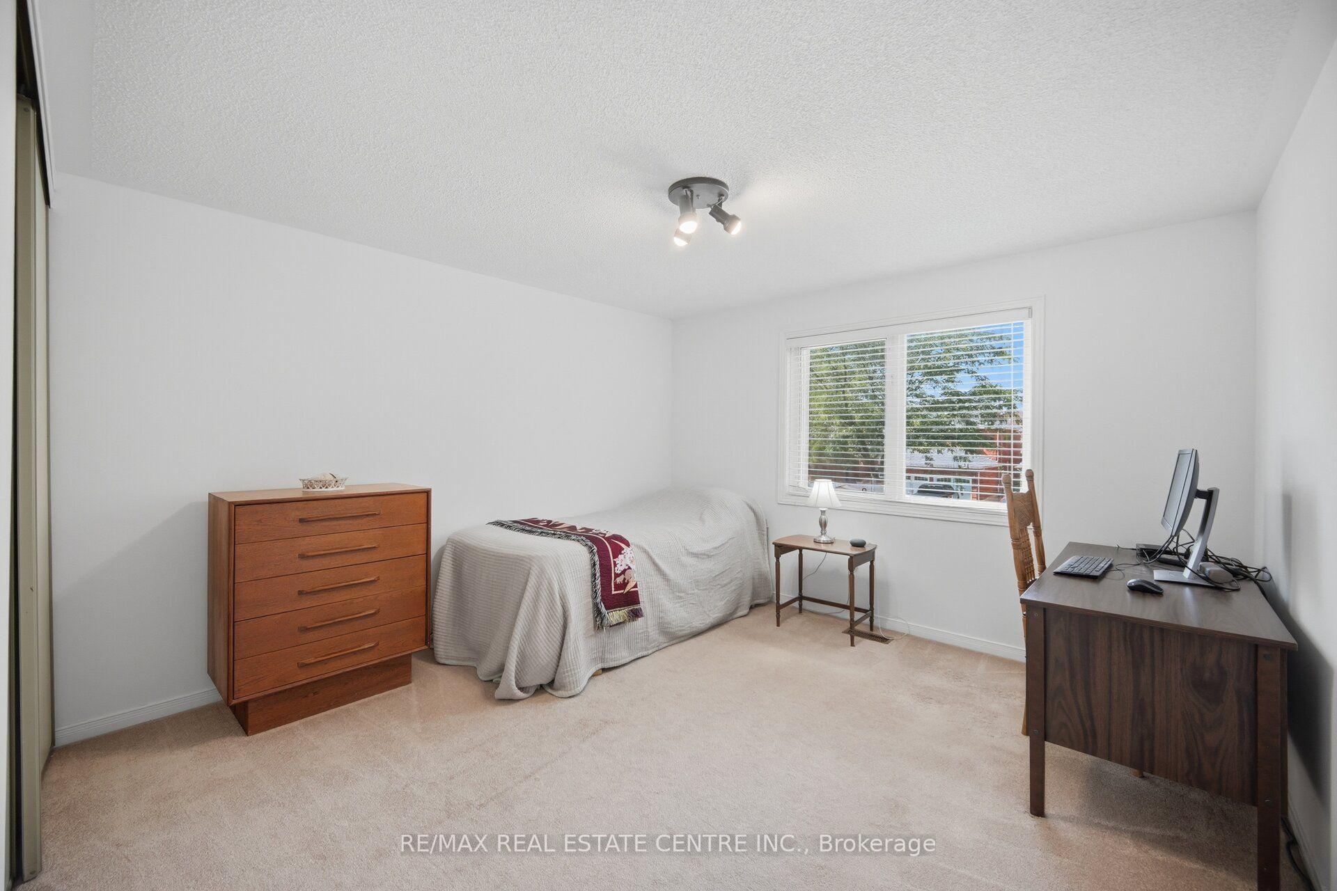 Photo 34 of 46 Butlermere Drive, Brampton, Fletcher's West — HOMEH