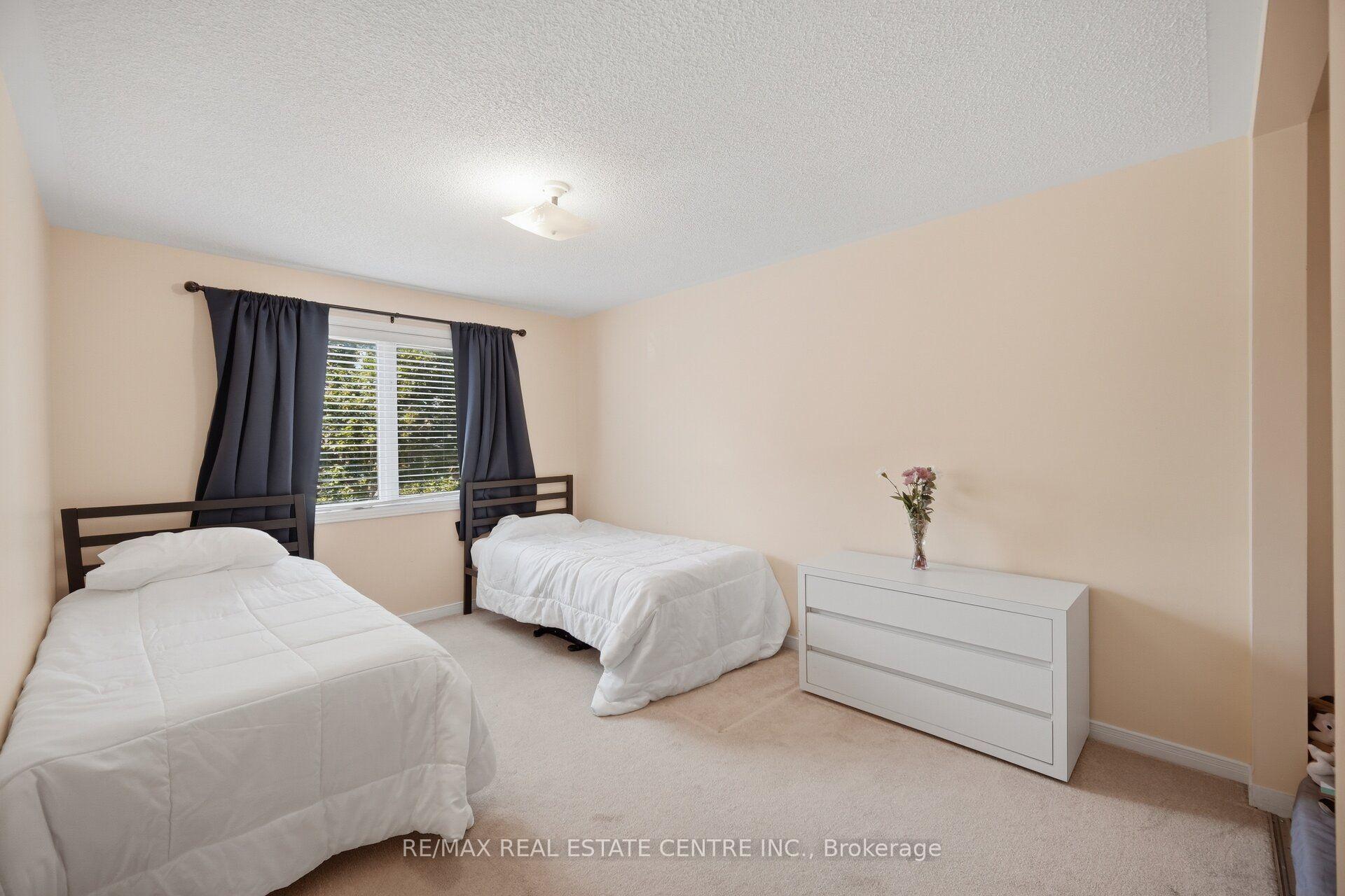 Photo 36 of 46 Butlermere Drive, Brampton, Fletcher's West — HOMEH