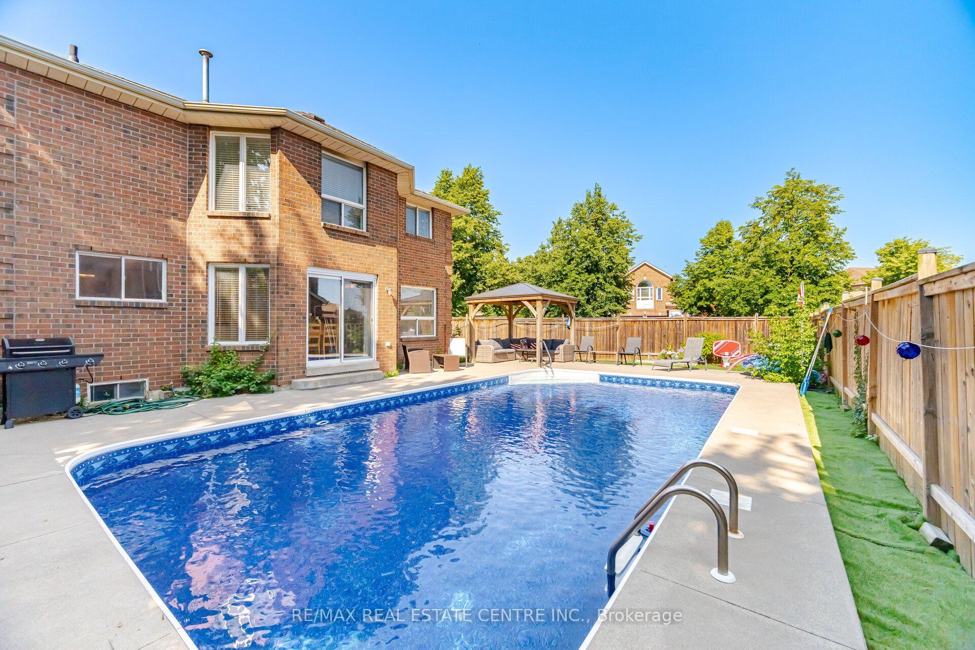 Photo 39 of 46 Butlermere Drive, Brampton, Fletcher's West — HOMEH