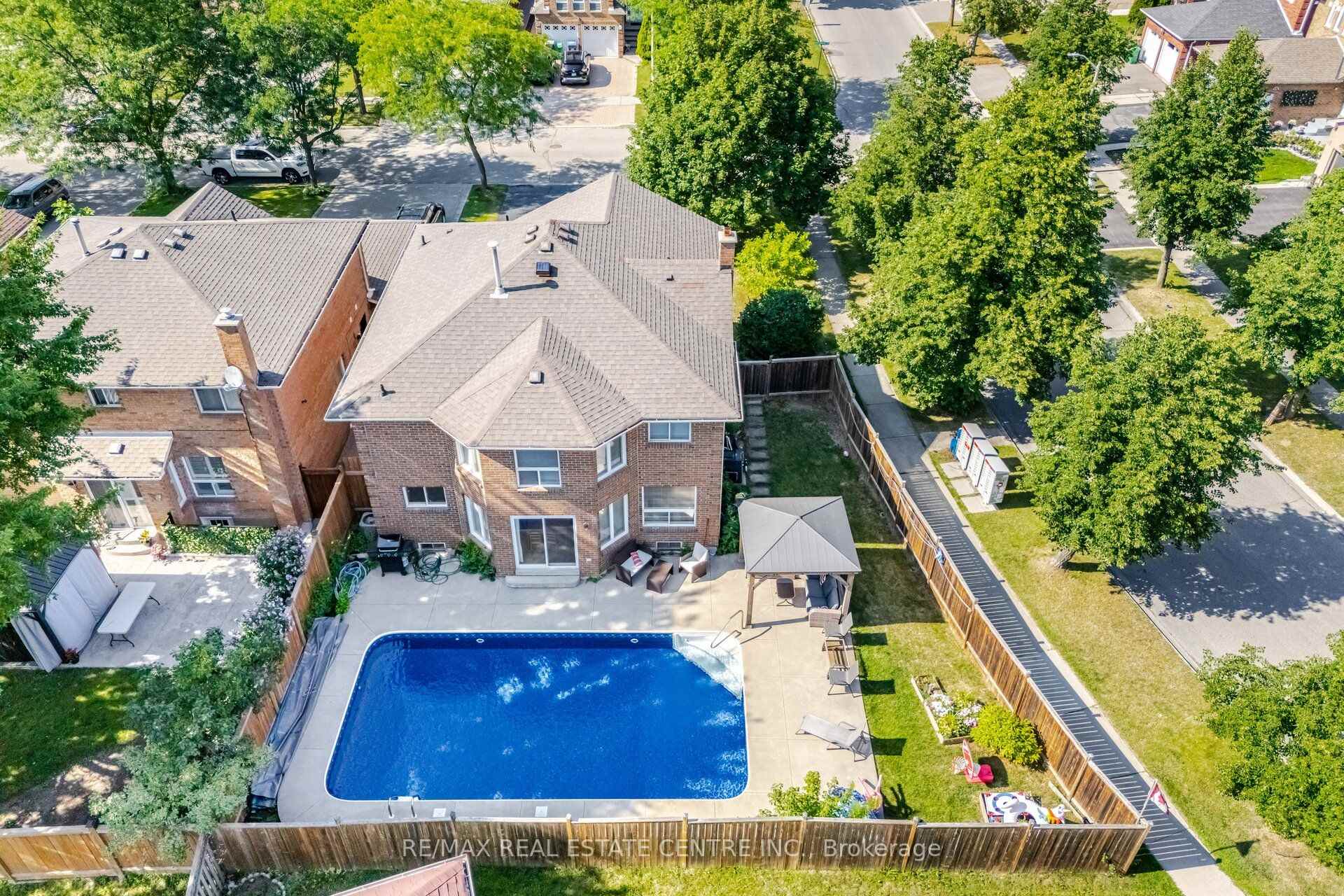 Photo 42 of 46 Butlermere Drive, Brampton, Fletcher's West — HOMEH