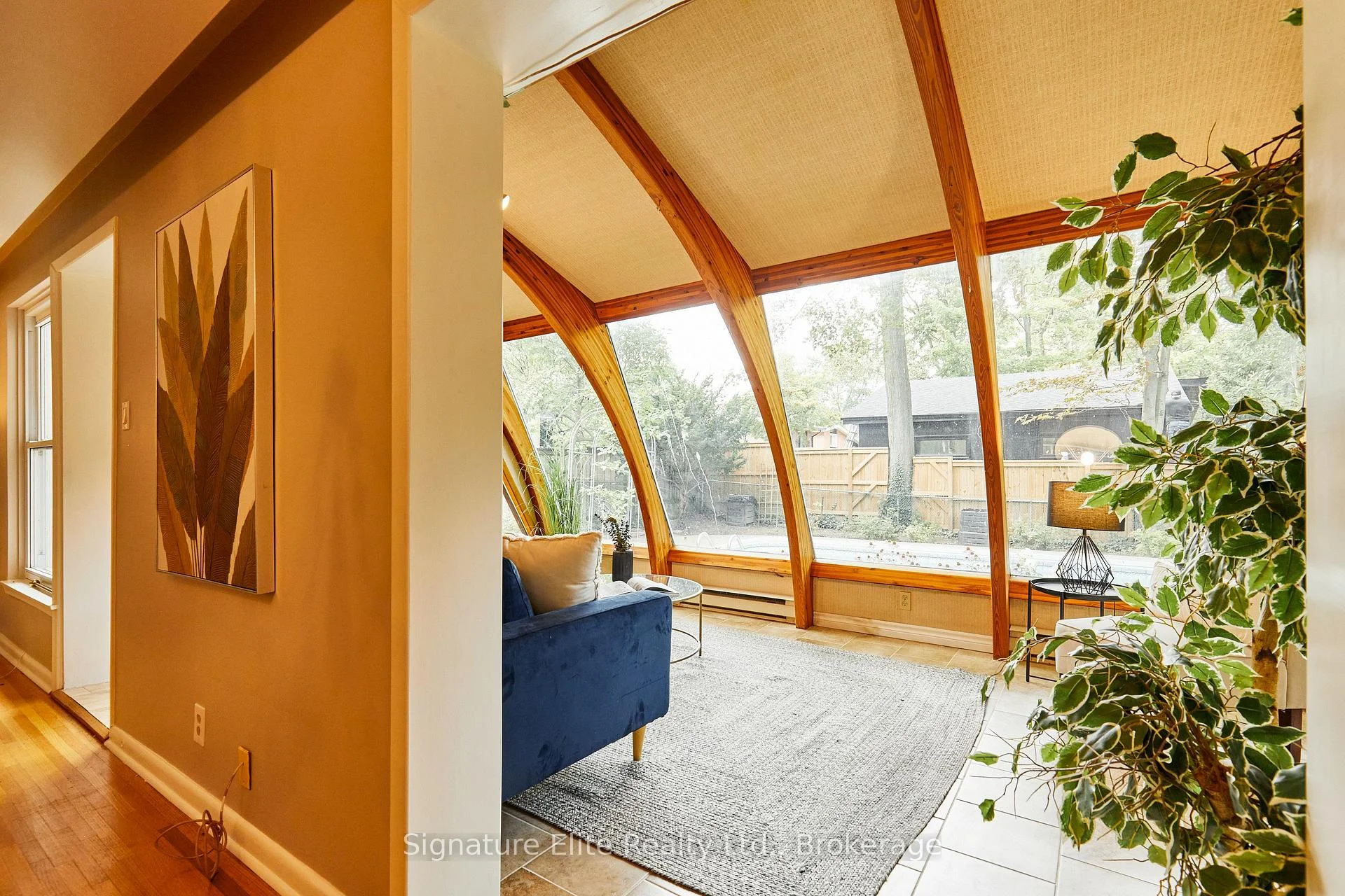 Photo 15 of 7 Lyncroft Drive, Scarborough, Guildwood — HOMEH