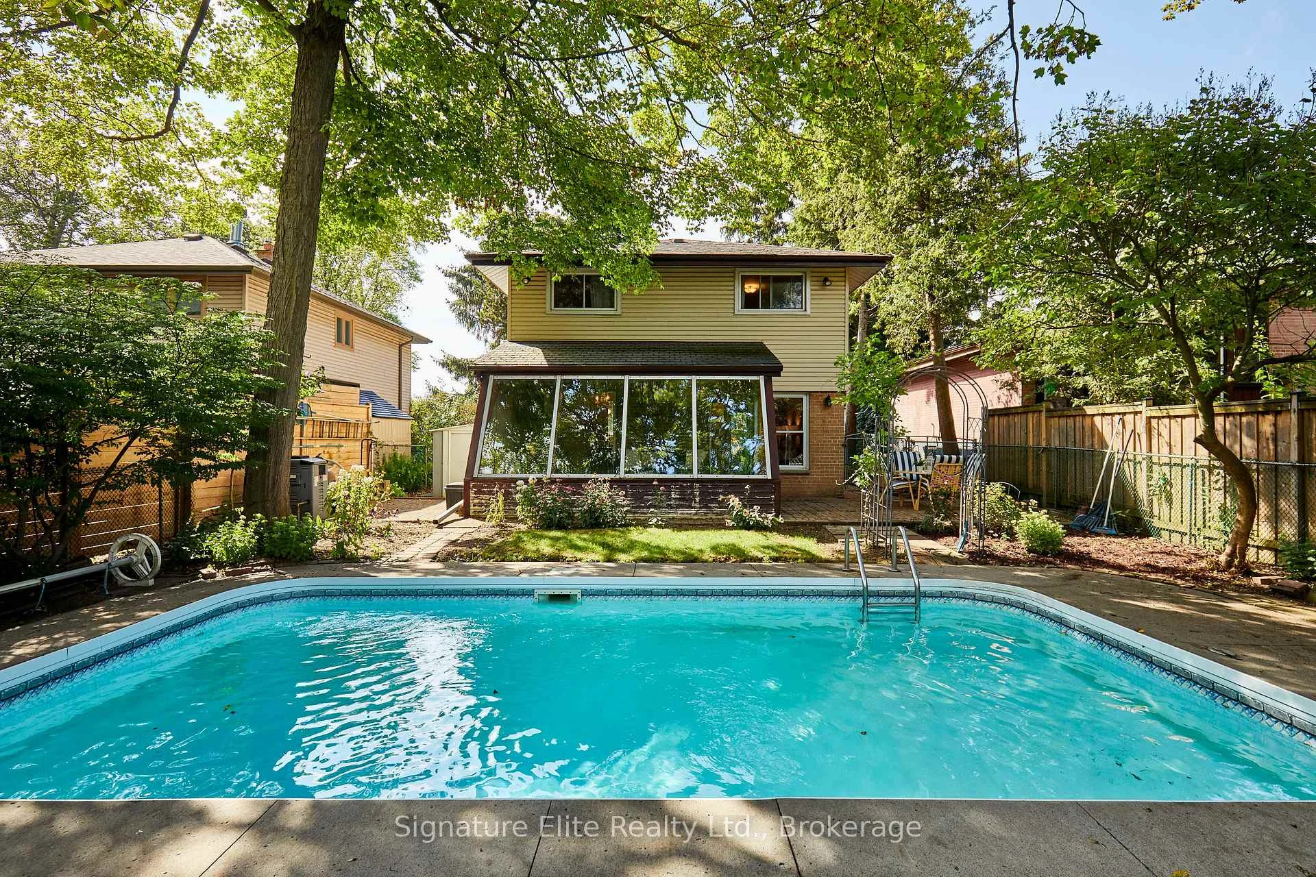 Photo 22 of 7 Lyncroft Drive, Scarborough, Guildwood — HOMEH