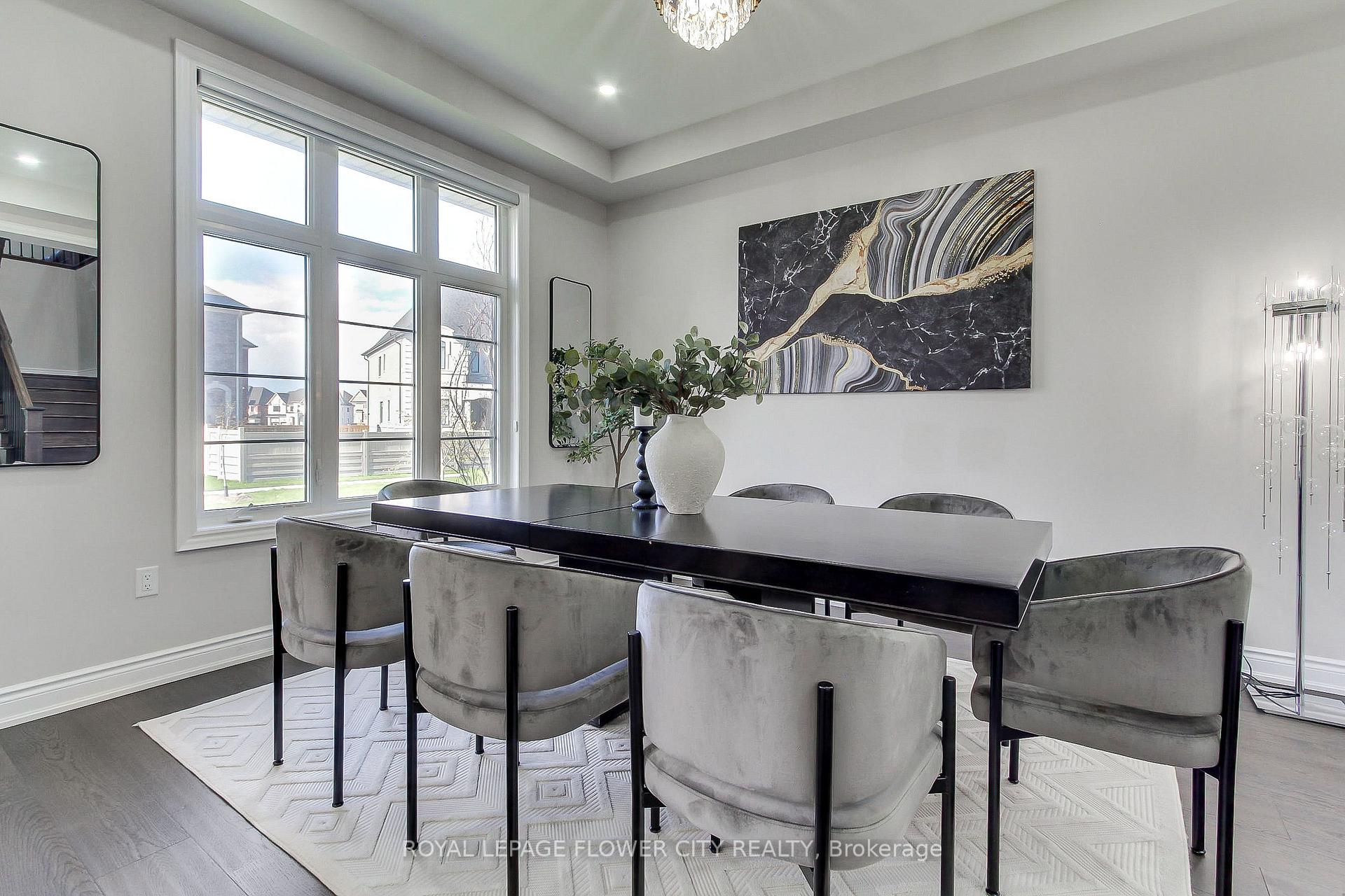Photo 12 of 105 Morning Sparrow Drive, Vaughan, Kleinburg — HOMEH