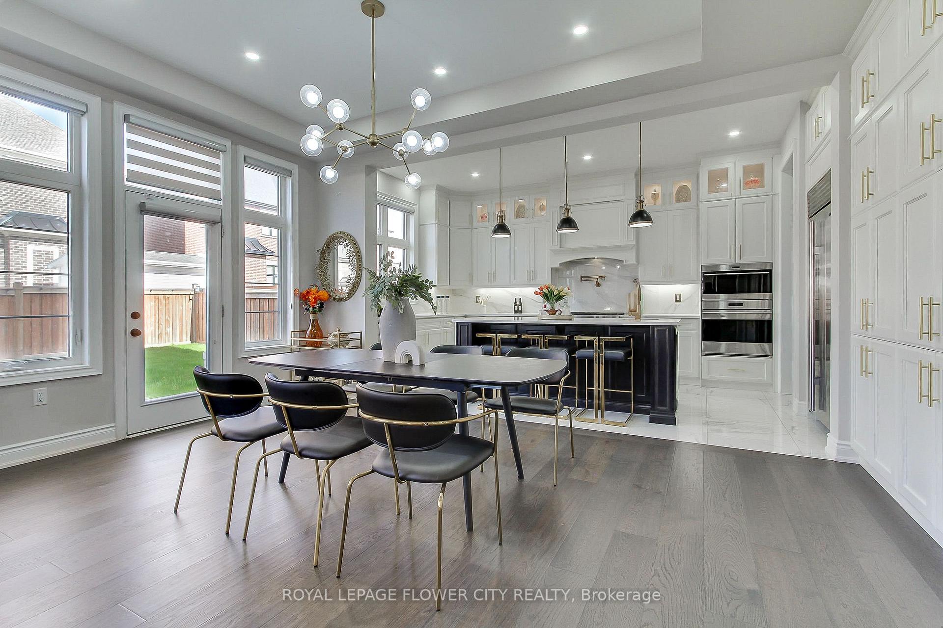 Photo 20 of 105 Morning Sparrow Drive, Vaughan, Kleinburg — HOMEH