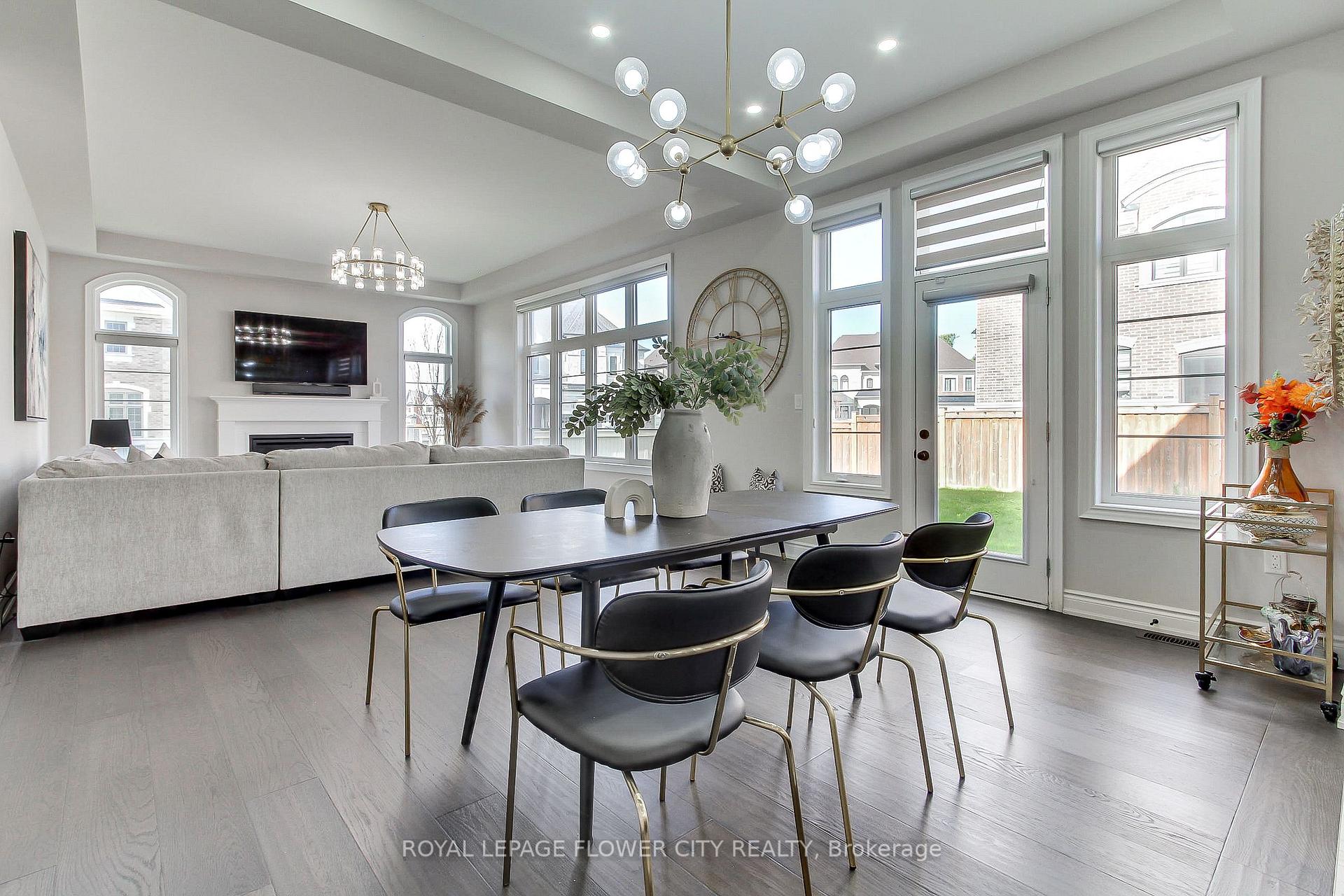 Photo 22 of 105 Morning Sparrow Drive, Vaughan, Kleinburg — HOMEH