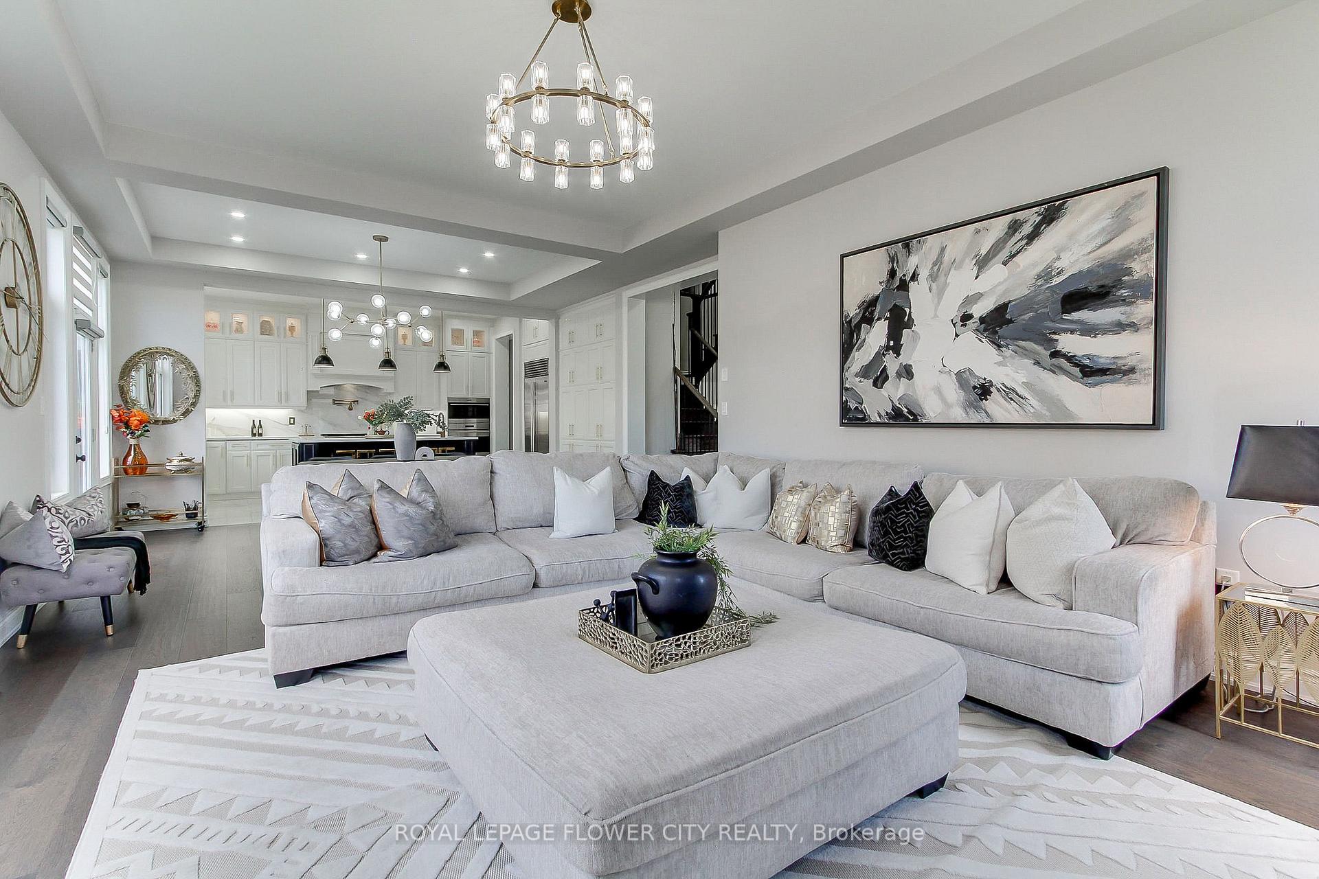 Photo 24 of 105 Morning Sparrow Drive, Vaughan, Kleinburg — HOMEH