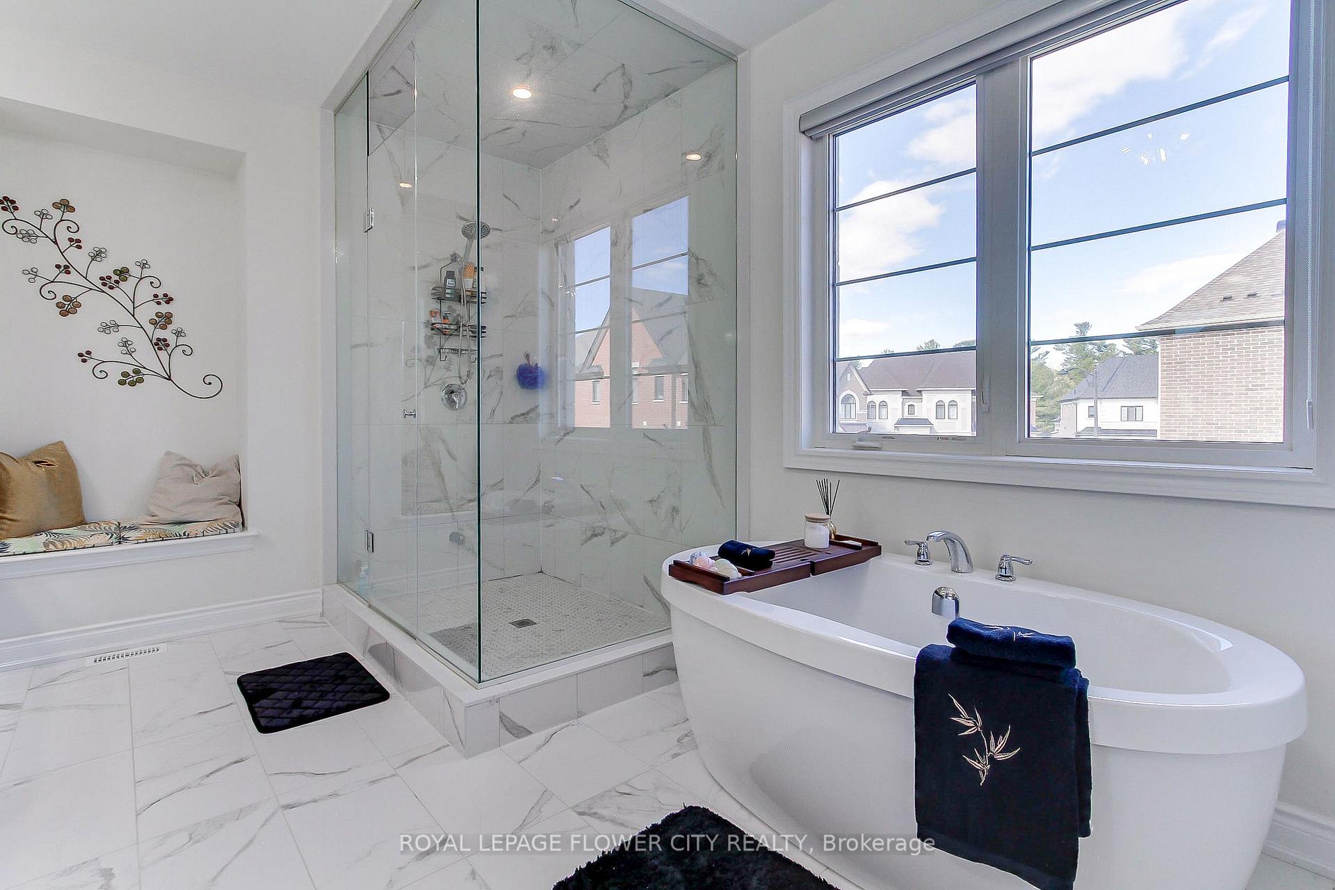 Photo 30 of 105 Morning Sparrow Drive, Vaughan, Kleinburg — HOMEH