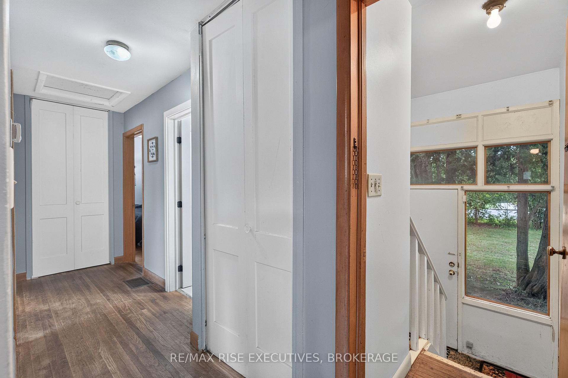 Photo 12 of 18 Dalgleish Avenue, Kingston, Kingston East (Incl Barret Crt) — HOMEH