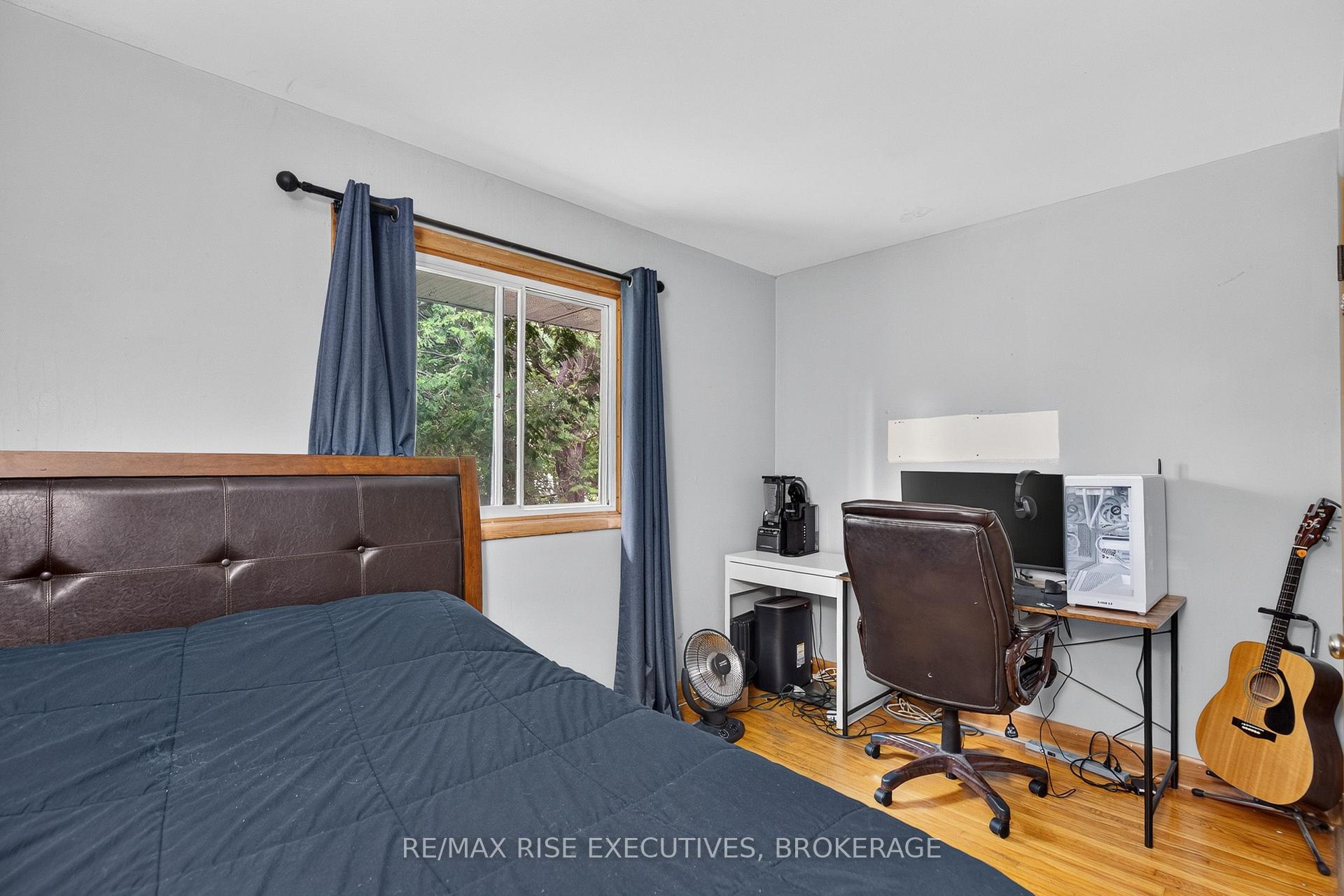 Photo 18 of 18 Dalgleish Avenue, Kingston, Kingston East (Incl Barret Crt) — HOMEH
