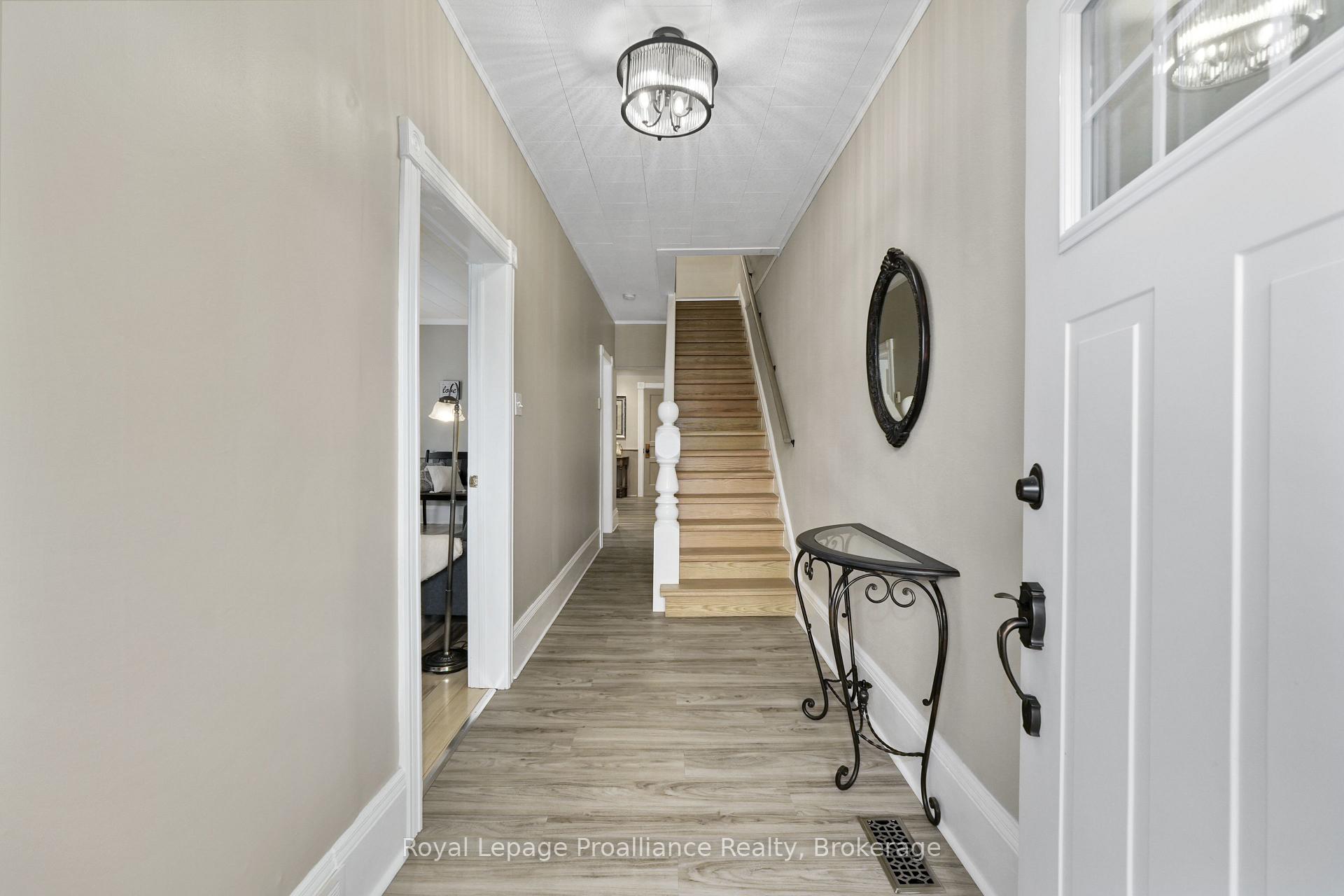Photo 6 of 104 inkerman Street, Trent Hills, Campbellford — HOMEH