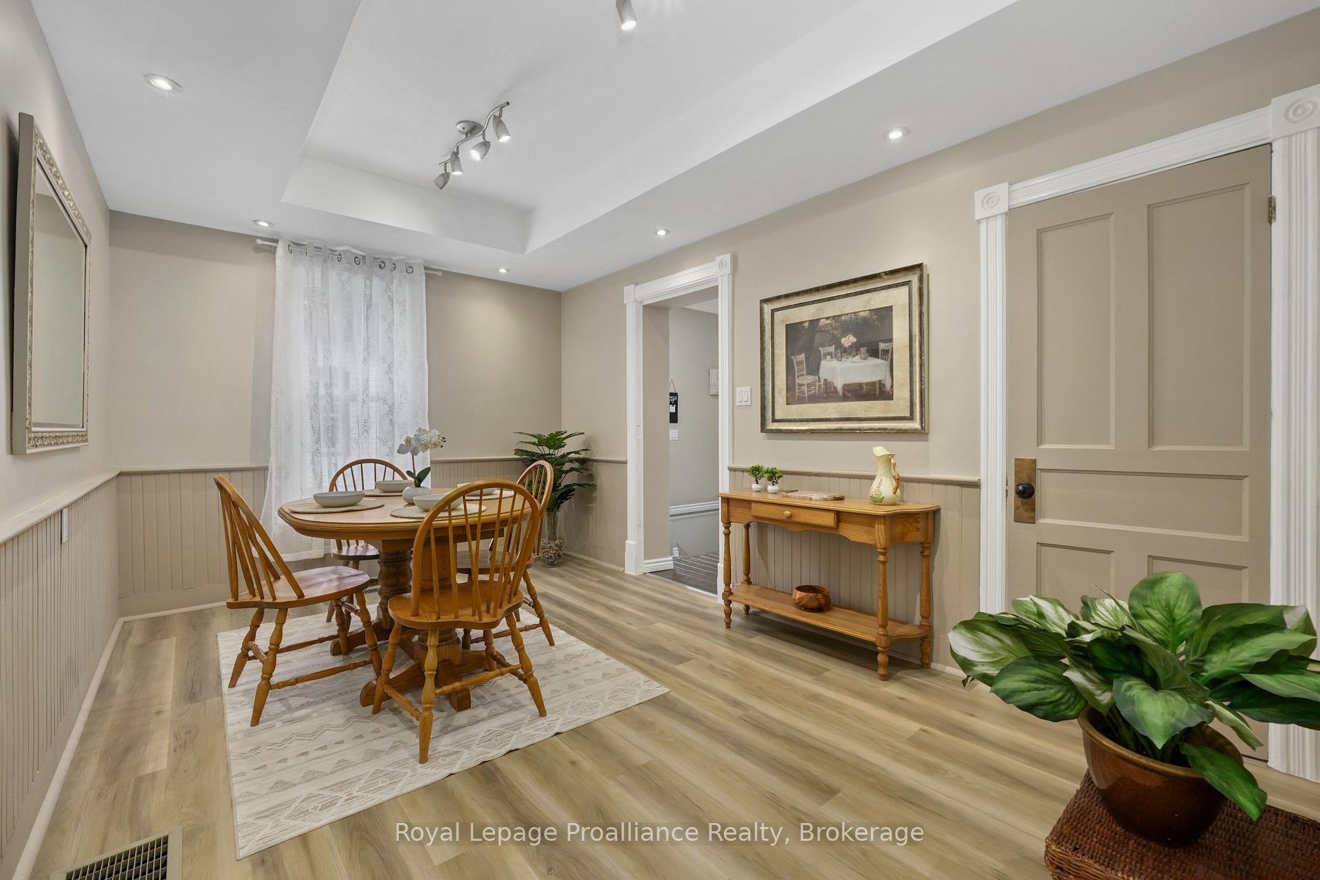 Photo 11 of 104 inkerman Street, Trent Hills, Campbellford — HOMEH