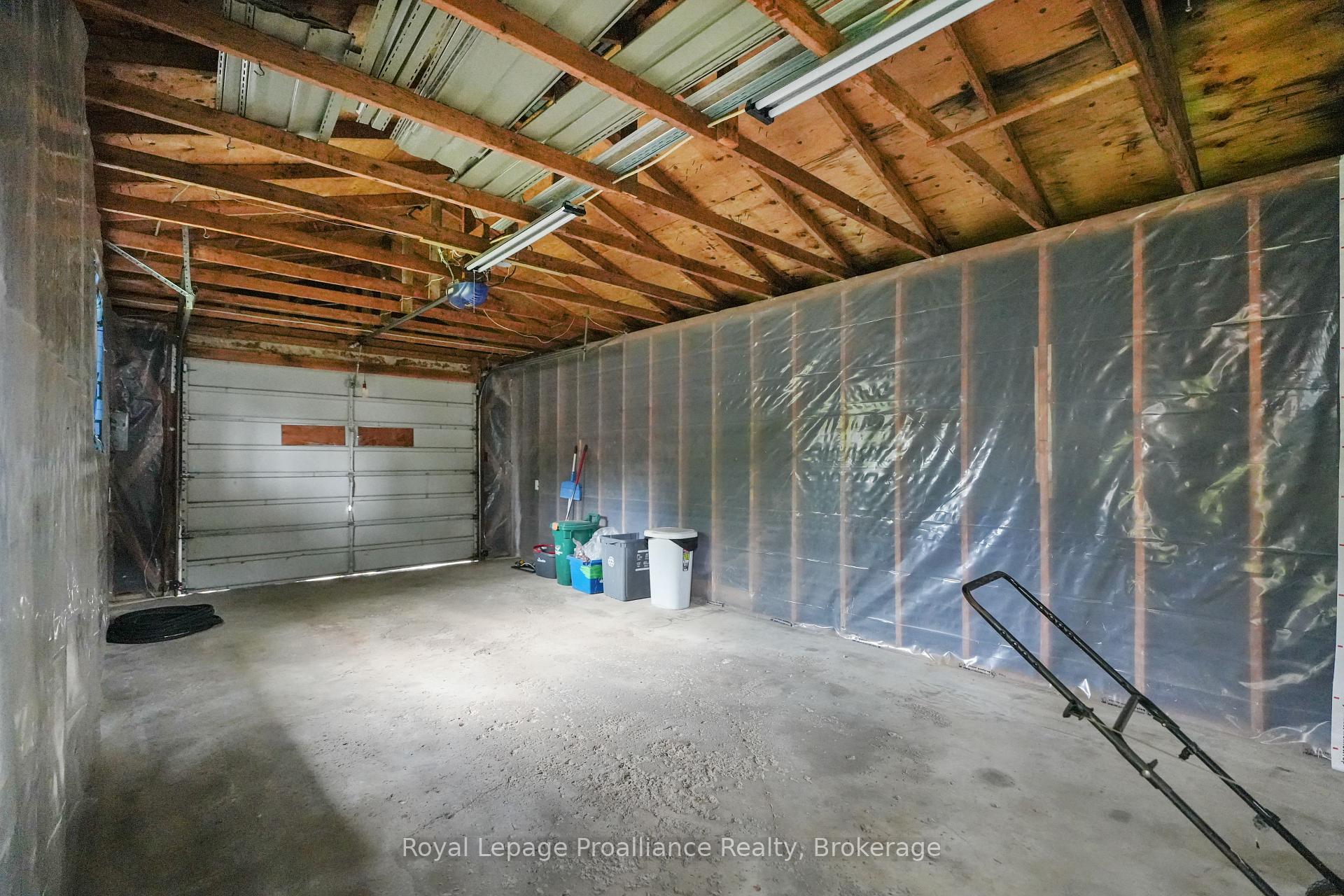 Photo 35 of 104 inkerman Street, Trent Hills, Campbellford — HOMEH