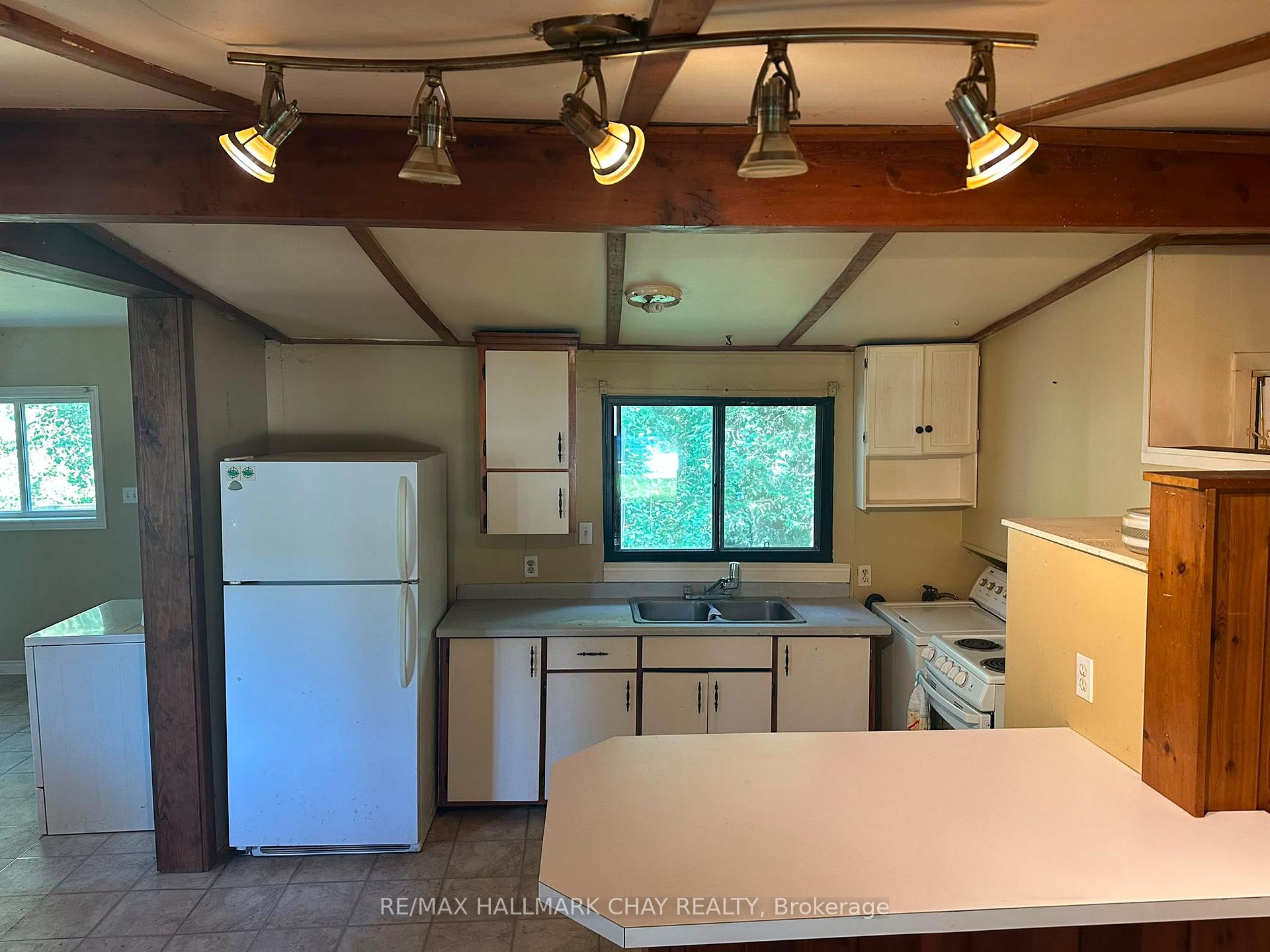 Photo 4 of 153 Lumber Road, Tay, Victoria Harbour — HOMEH