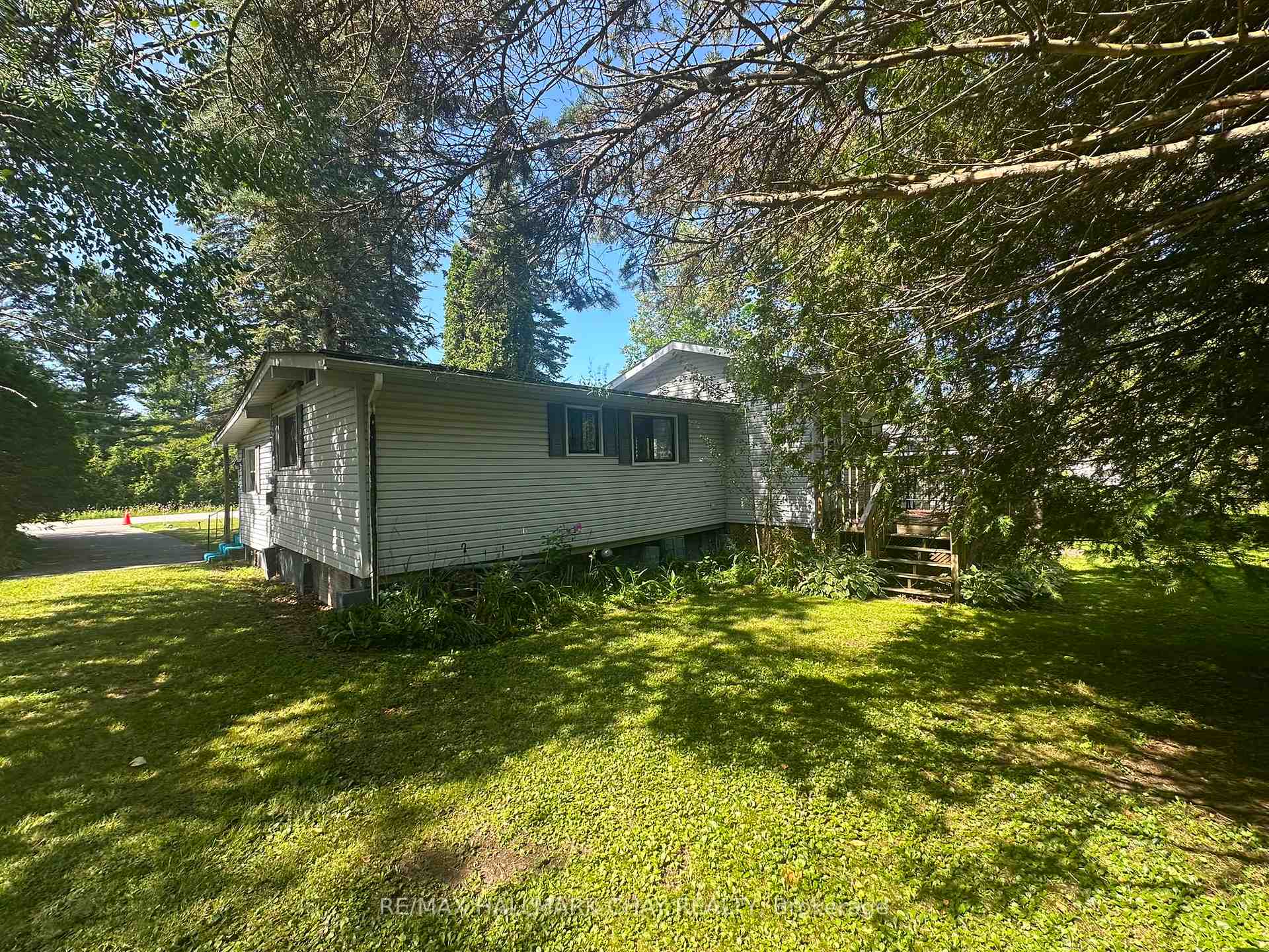 Photo 12 of 153 Lumber Road, Tay, Victoria Harbour — HOMEH