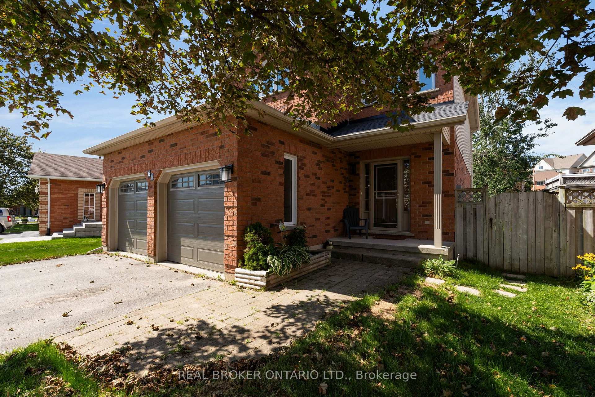 Photo 3 of 64 Vanessa Drive, Orillia — HOMEH