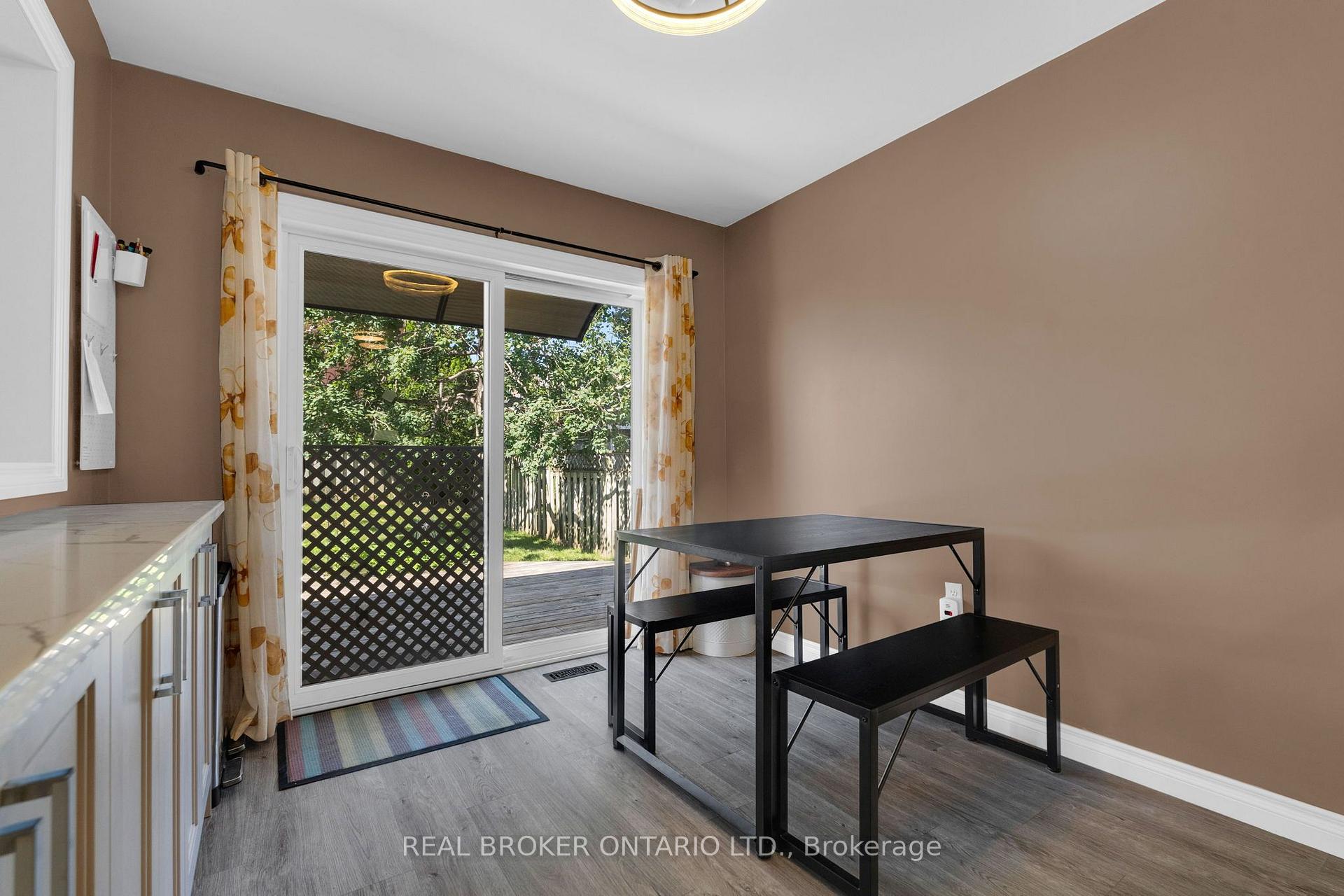 Photo 14 of 64 Vanessa Drive, Orillia — HOMEH