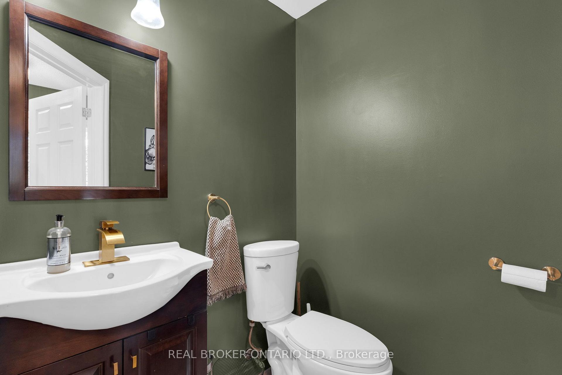 Photo 17 of 64 Vanessa Drive, Orillia — HOMEH