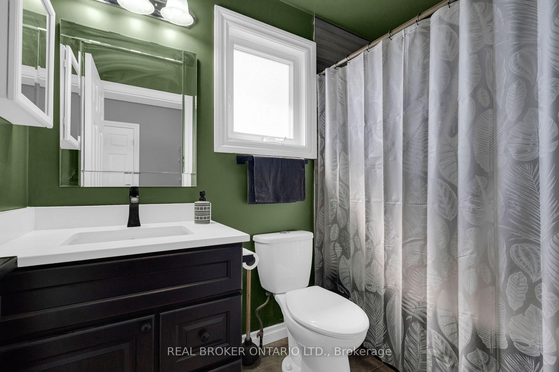 Photo 26 of 64 Vanessa Drive, Orillia — HOMEH