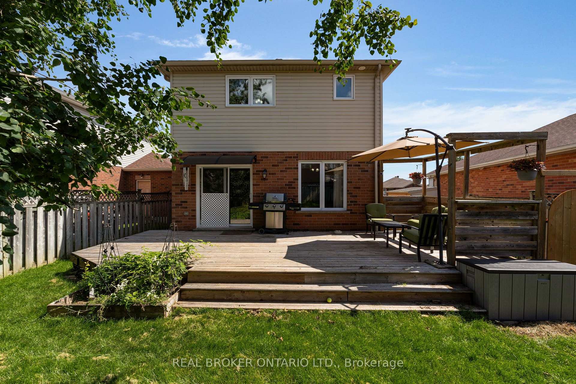 Photo 39 of 64 Vanessa Drive, Orillia — HOMEH