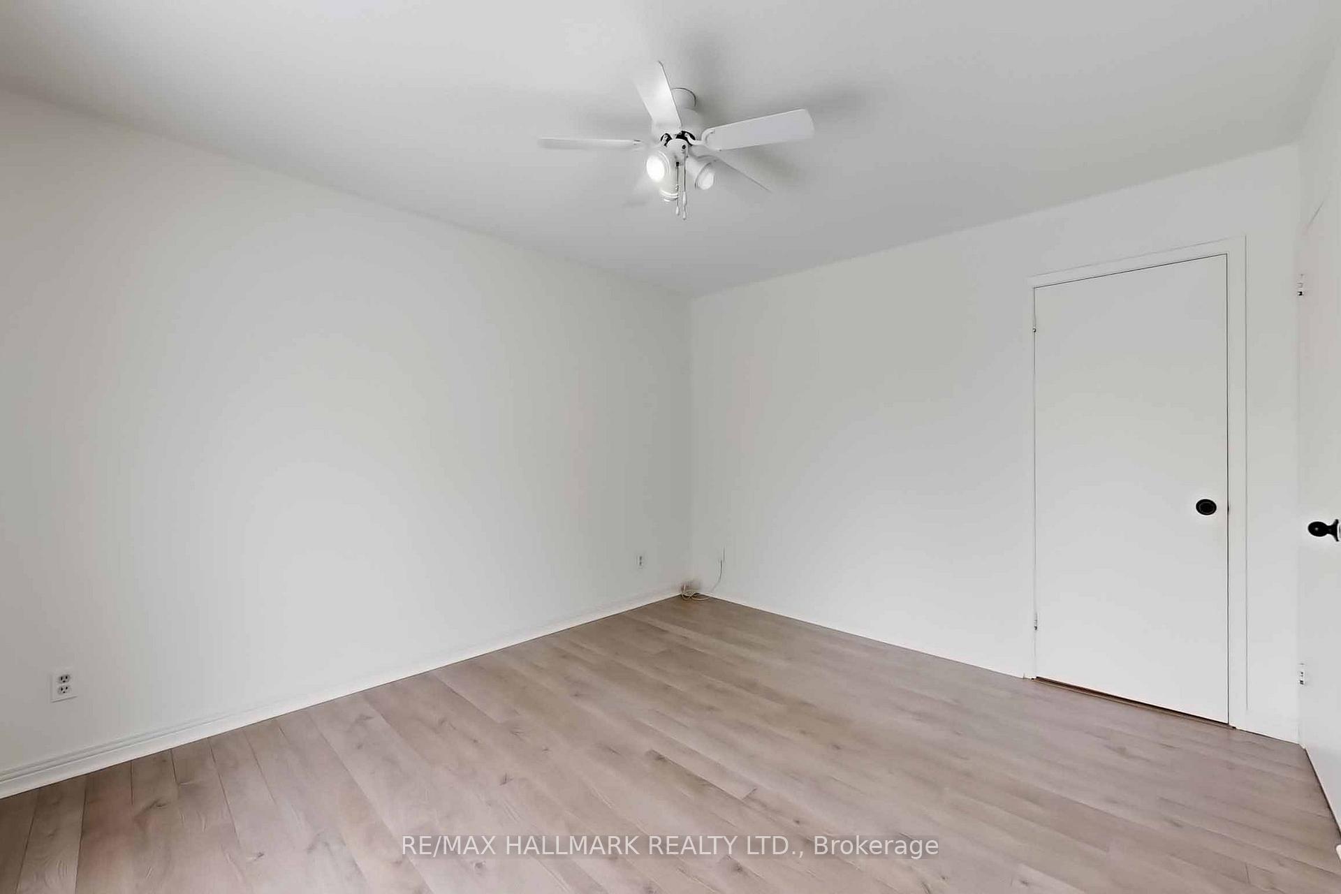 Photo 18 of 1022 Janette Street, Newmarket, Huron Heights-Leslie Valley — HOMEH