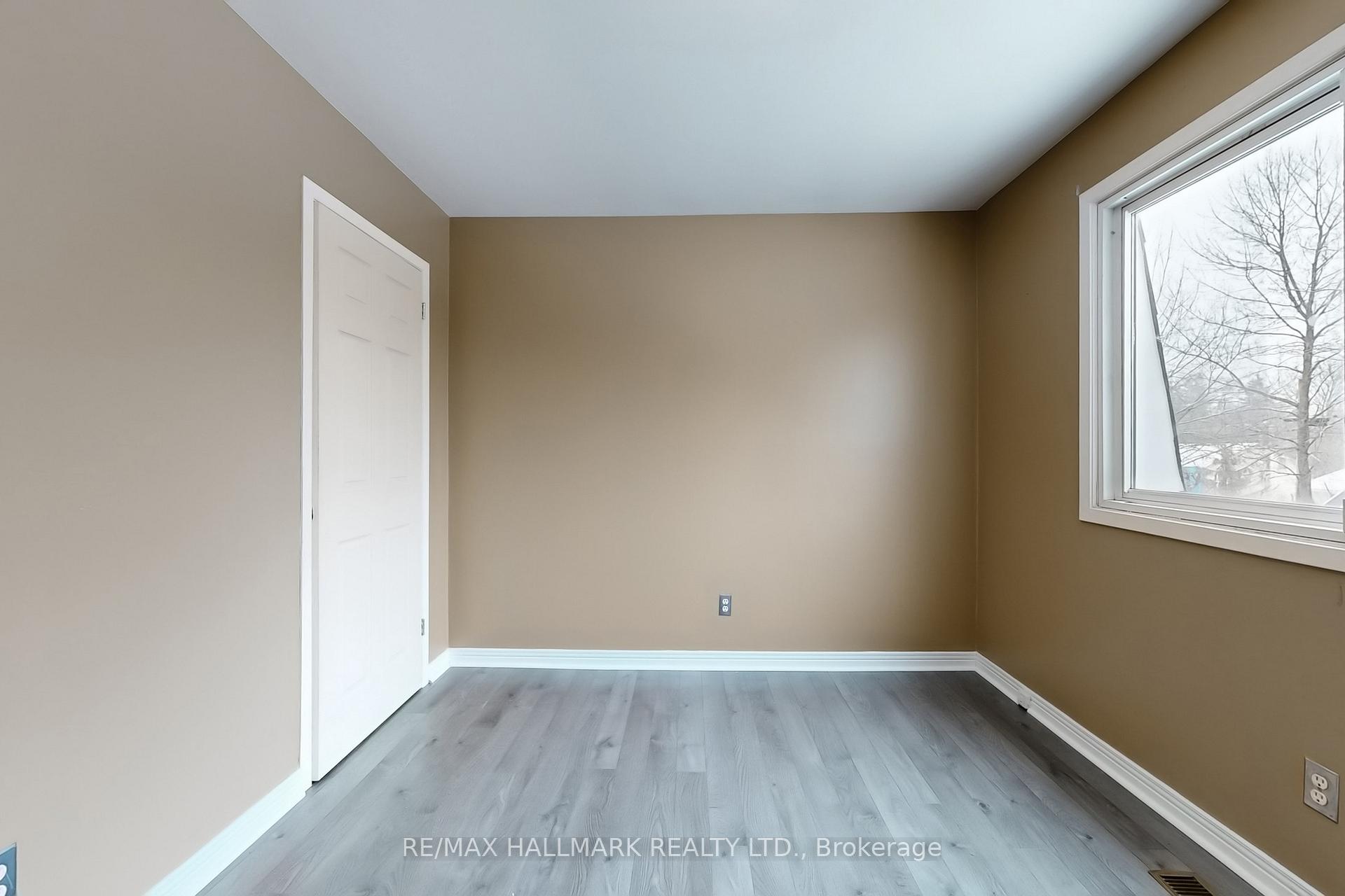 Photo 20 of 1022 Janette Street, Newmarket, Huron Heights-Leslie Valley — HOMEH