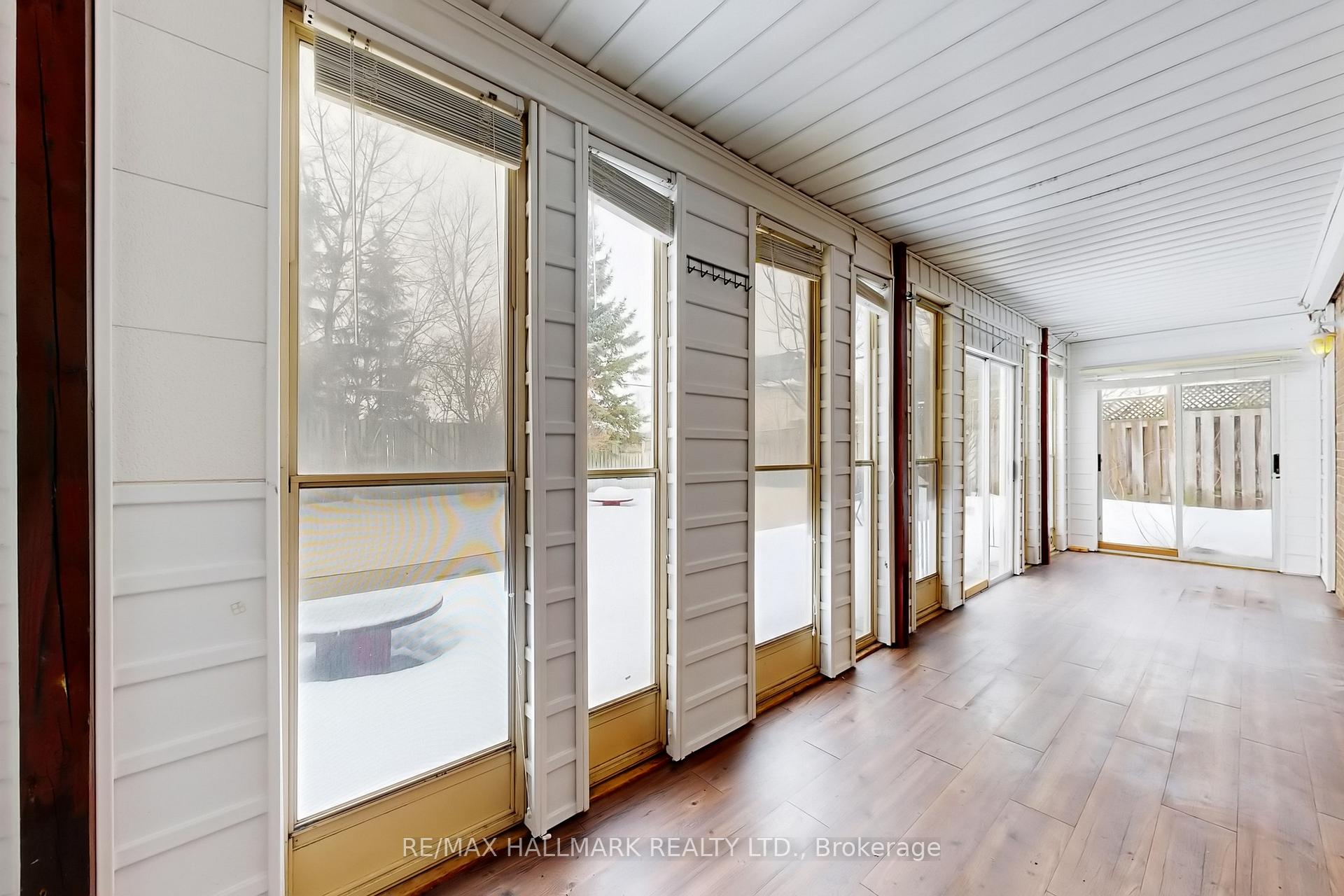 Photo 32 of 1022 Janette Street, Newmarket, Huron Heights-Leslie Valley — HOMEH