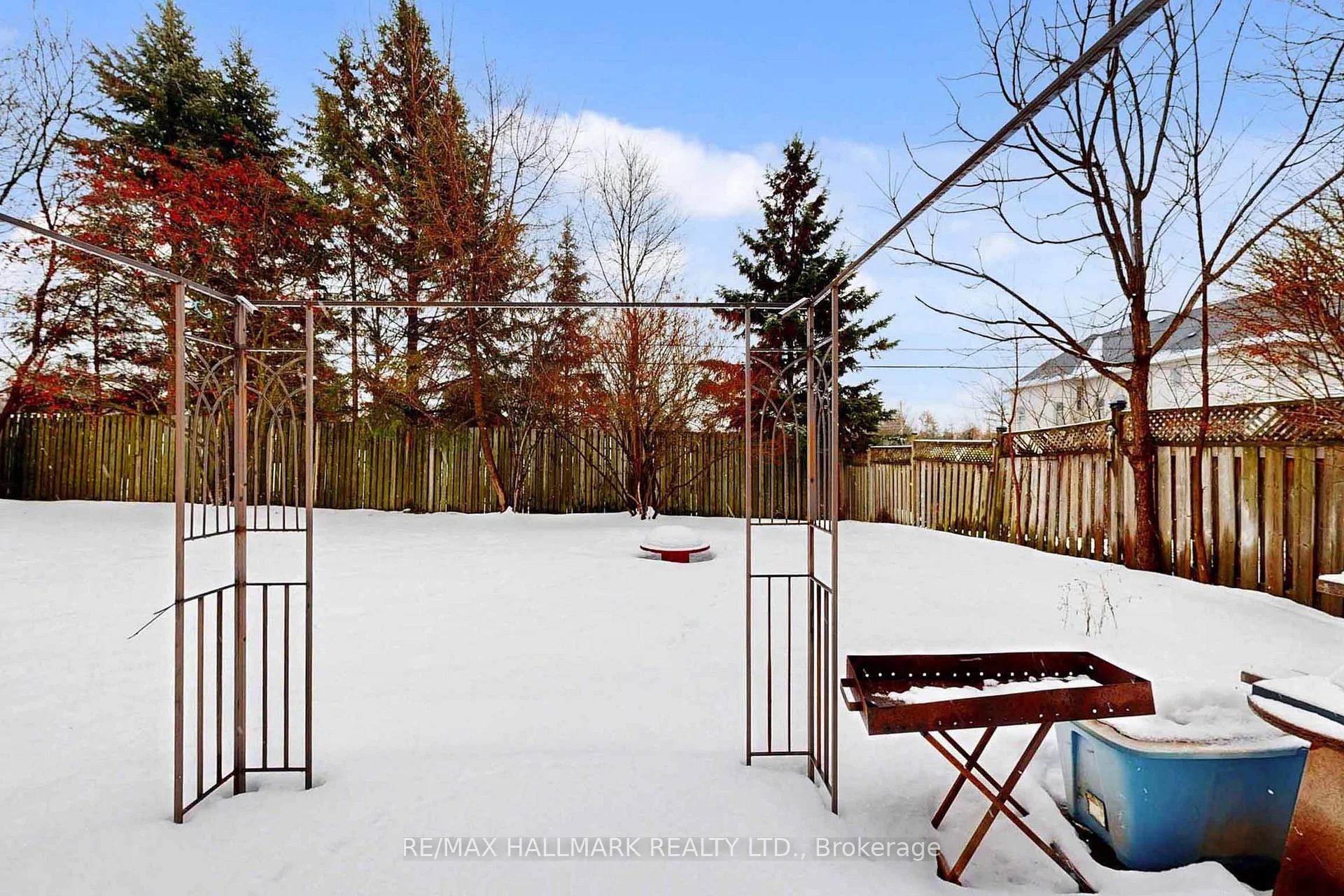 Photo 46 of 1022 Janette Street, Newmarket, Huron Heights-Leslie Valley — HOMEH