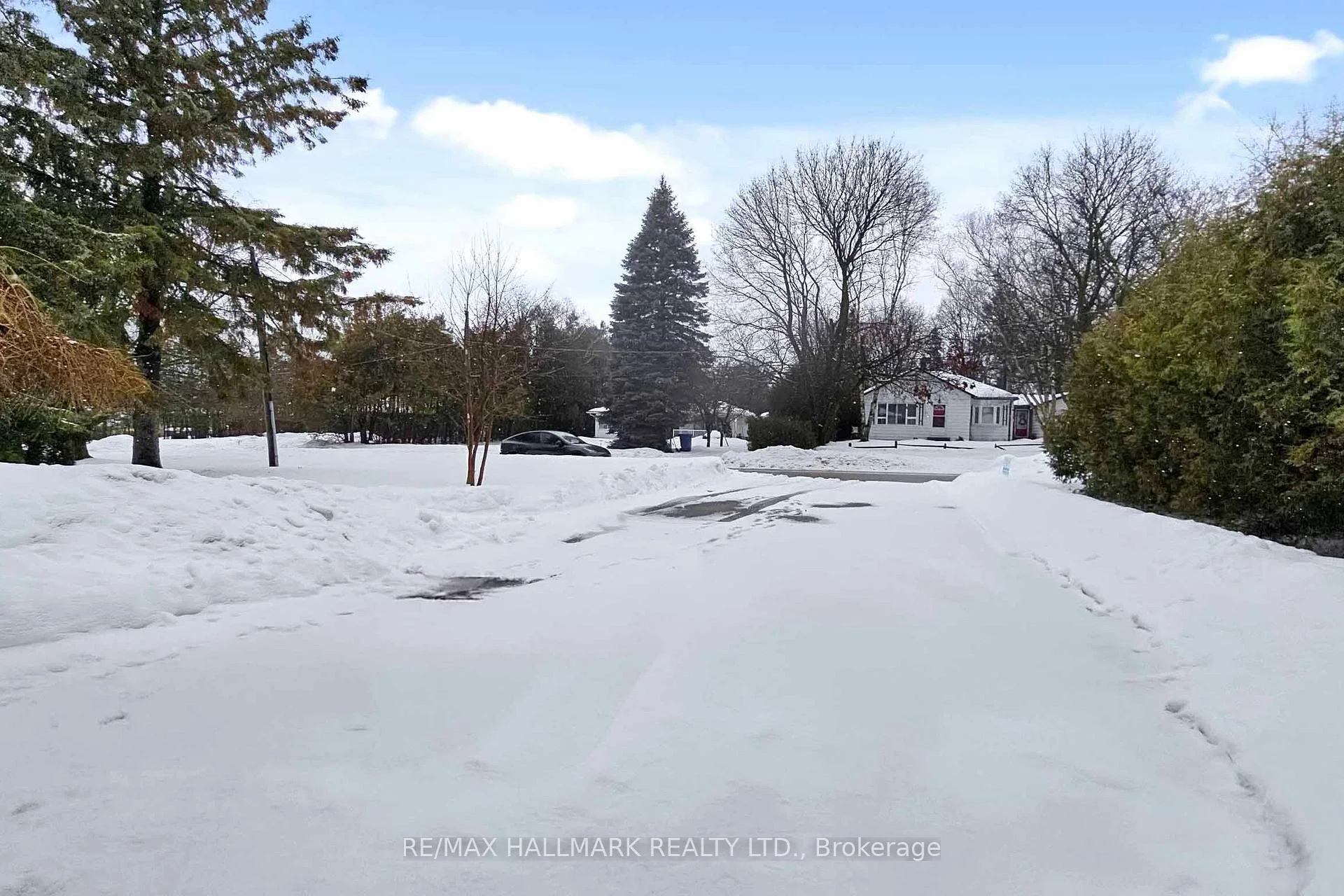 Photo 48 of 1022 Janette Street, Newmarket, Huron Heights-Leslie Valley — HOMEH