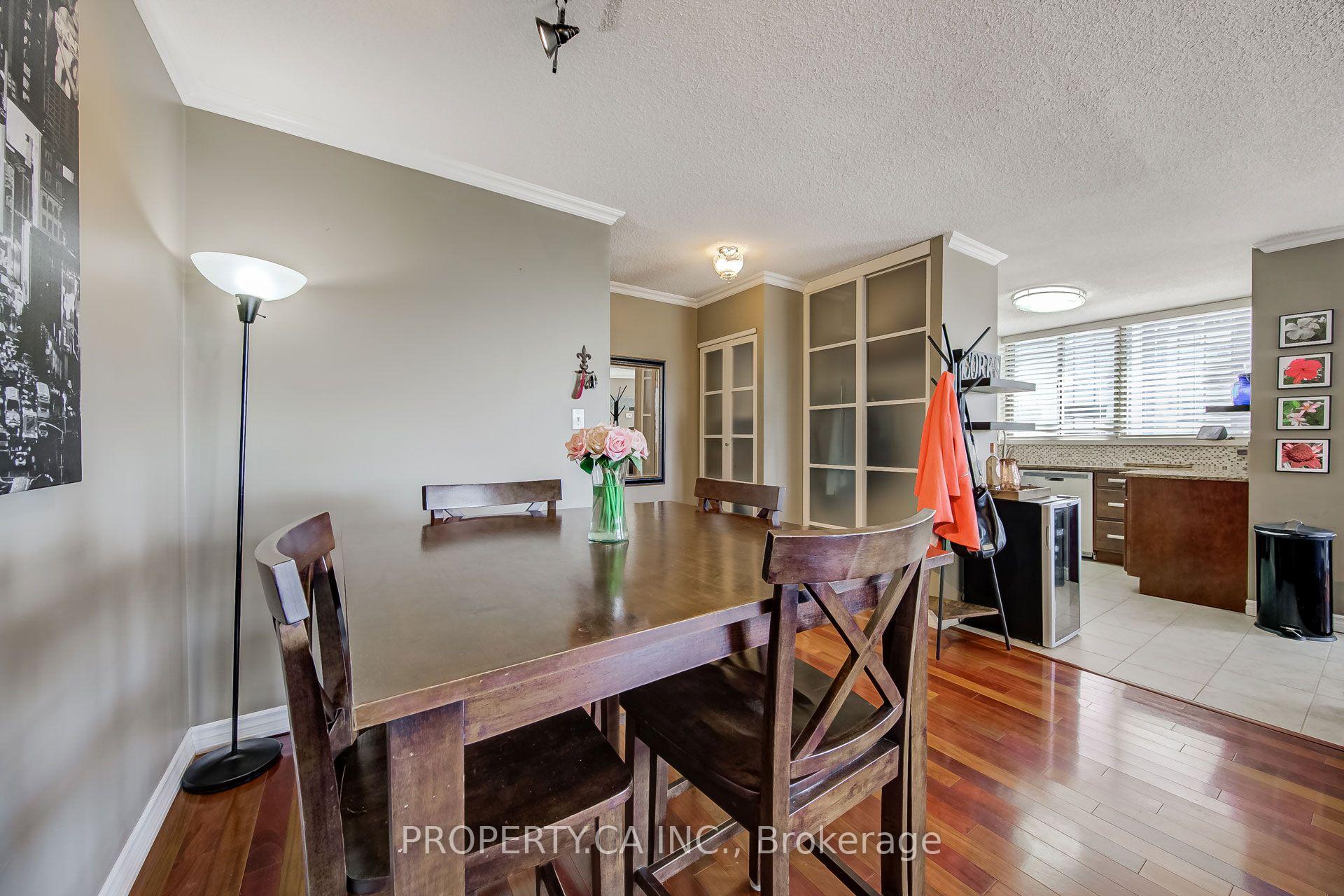 Photo 11 of Unit 302, 270 Queens Quay W, Toronto, Waterfront Communities — HOMEH