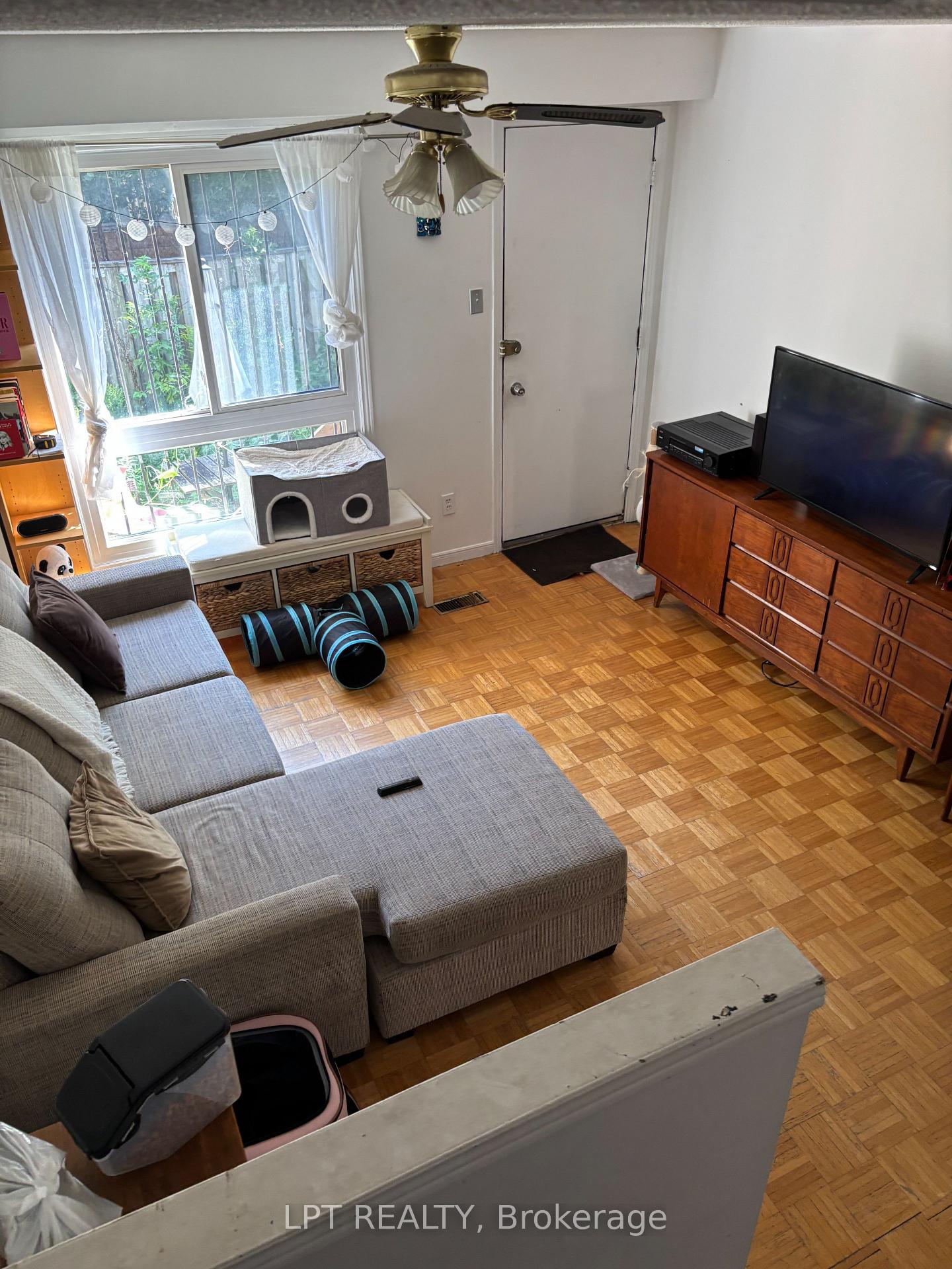 Photo 5 of Unit 167, 275 Broadview Avenue, Toronto, South Riverdale — HOMEH