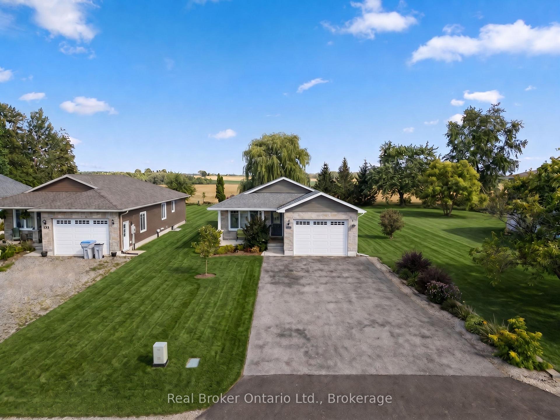 Photo 2 of 157 Clyde Street, Morris Turnberry, Morris — HOMEH