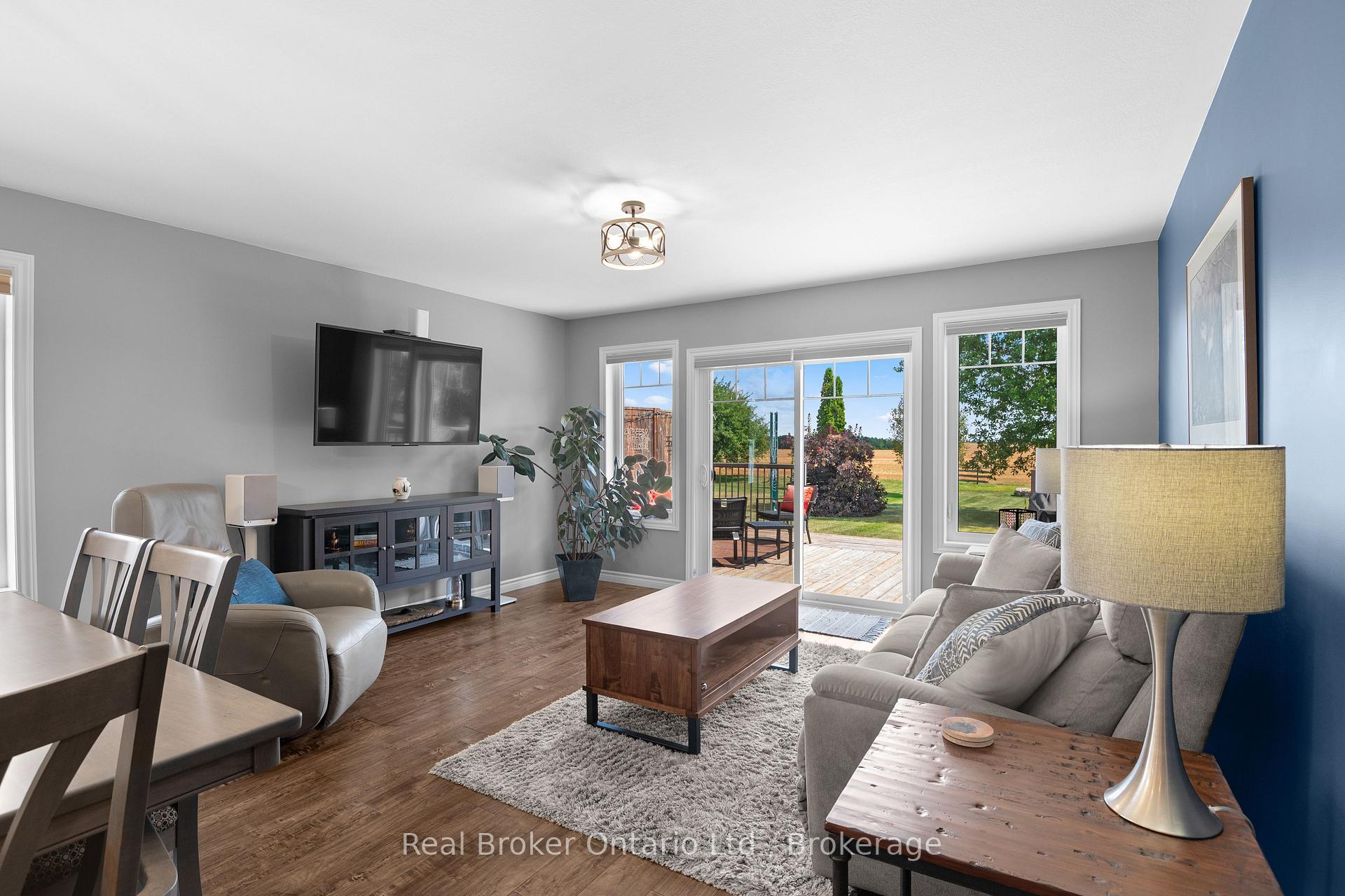 Photo 10 of 157 Clyde Street, Morris Turnberry, Morris — HOMEH