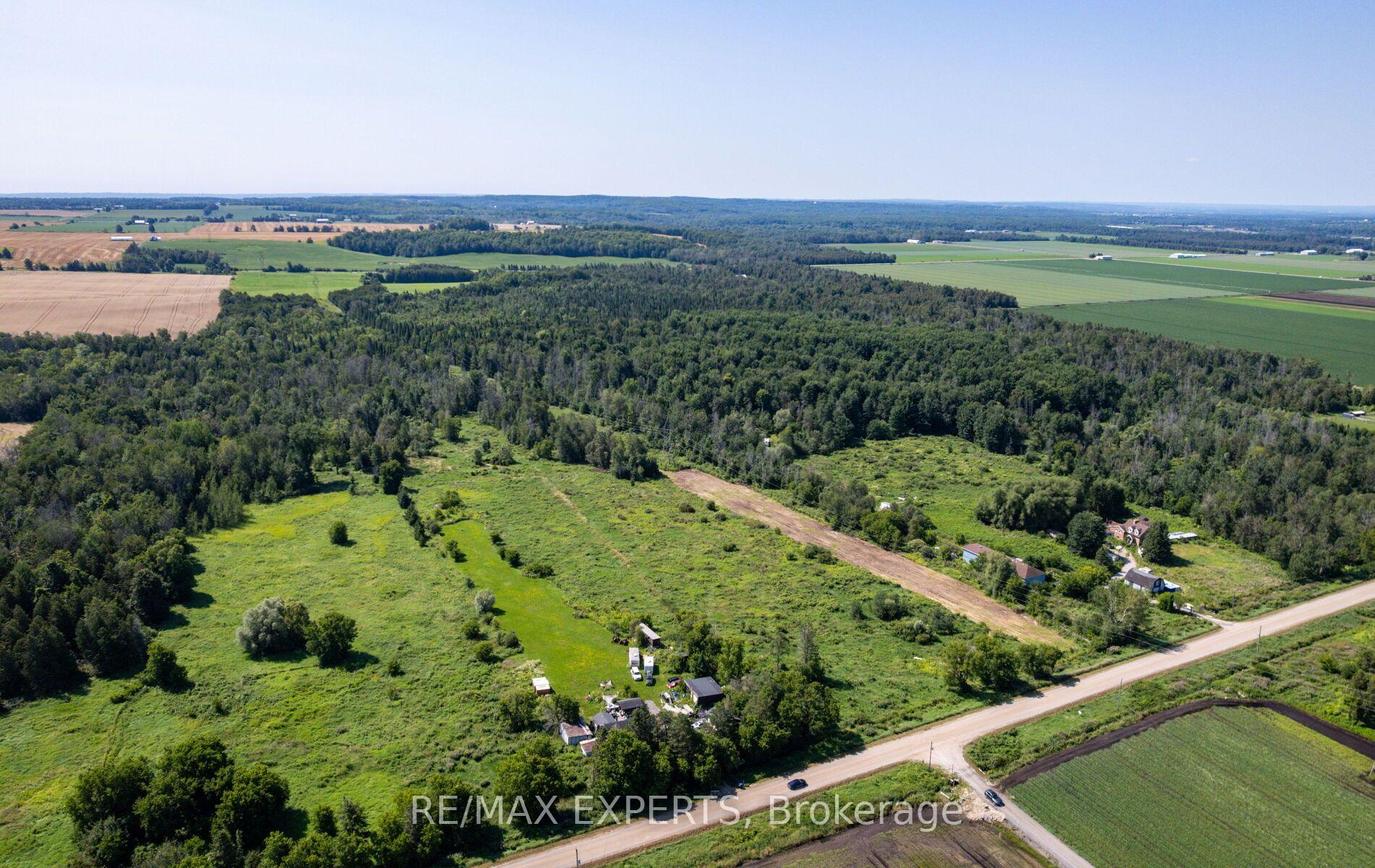 Photo 10 of 2551 3rd Line, Innisfil, Churchill — HOMEH