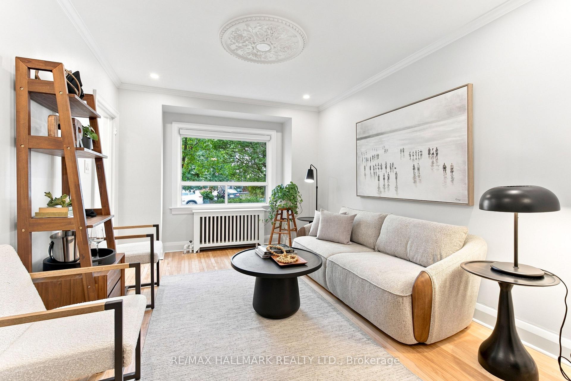 Photo 8 of 501 Sammon Avenue, Toronto, Danforth Village-East York — HOMEH