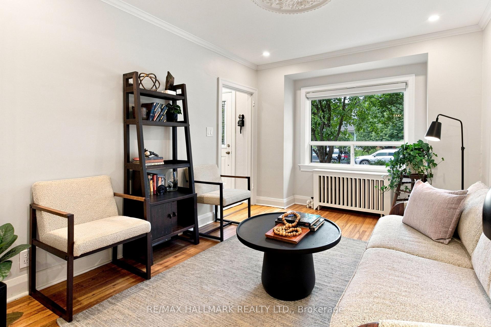 Photo 10 of 501 Sammon Avenue, Toronto, Danforth Village-East York — HOMEH