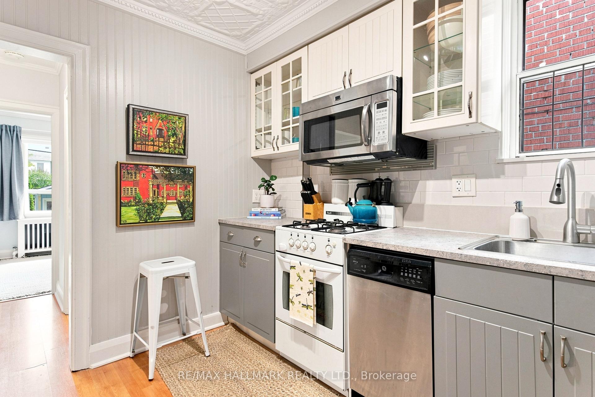 Photo 15 of 501 Sammon Avenue, Toronto, Danforth Village-East York — HOMEH