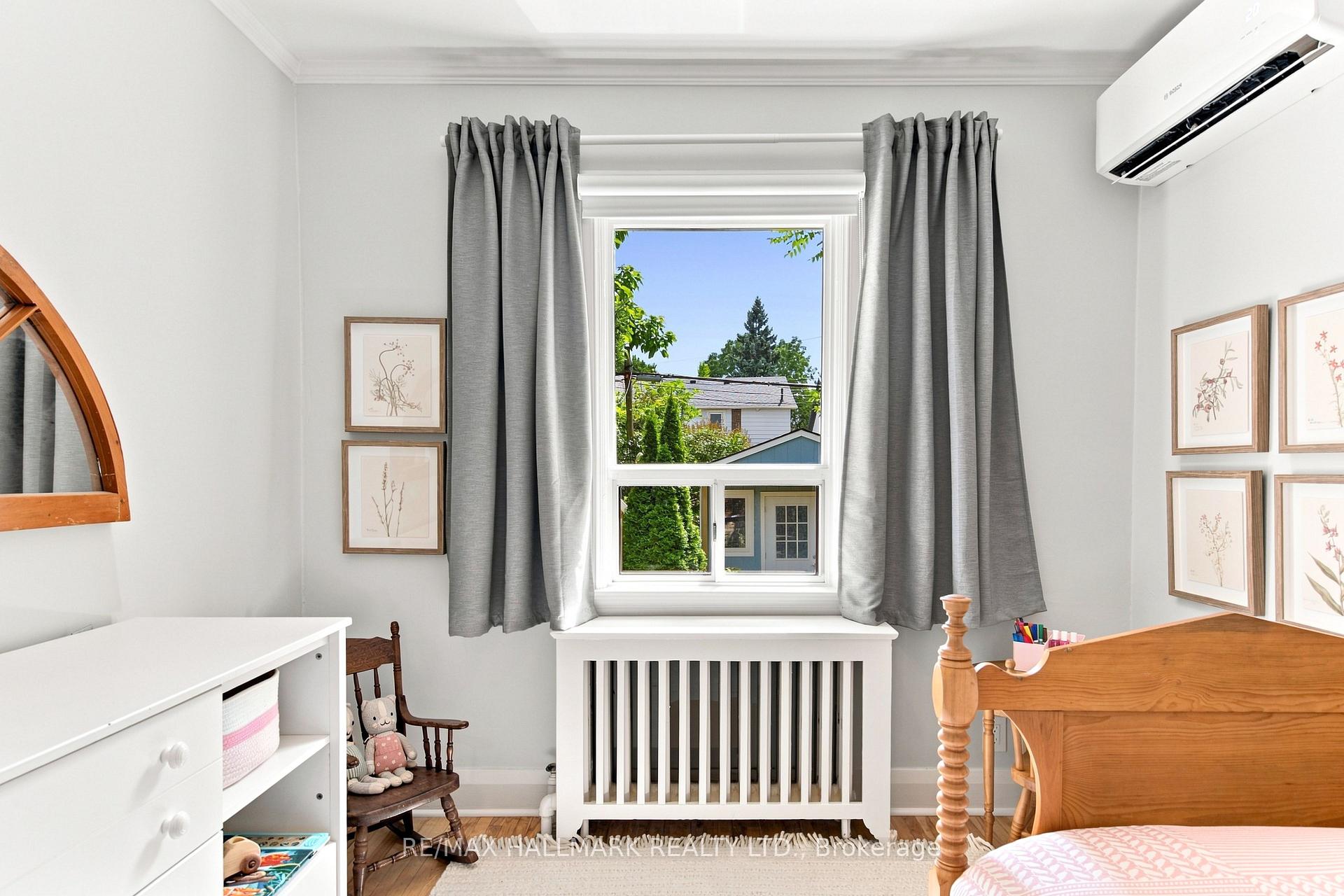 Photo 23 of 501 Sammon Avenue, Toronto, Danforth Village-East York — HOMEH