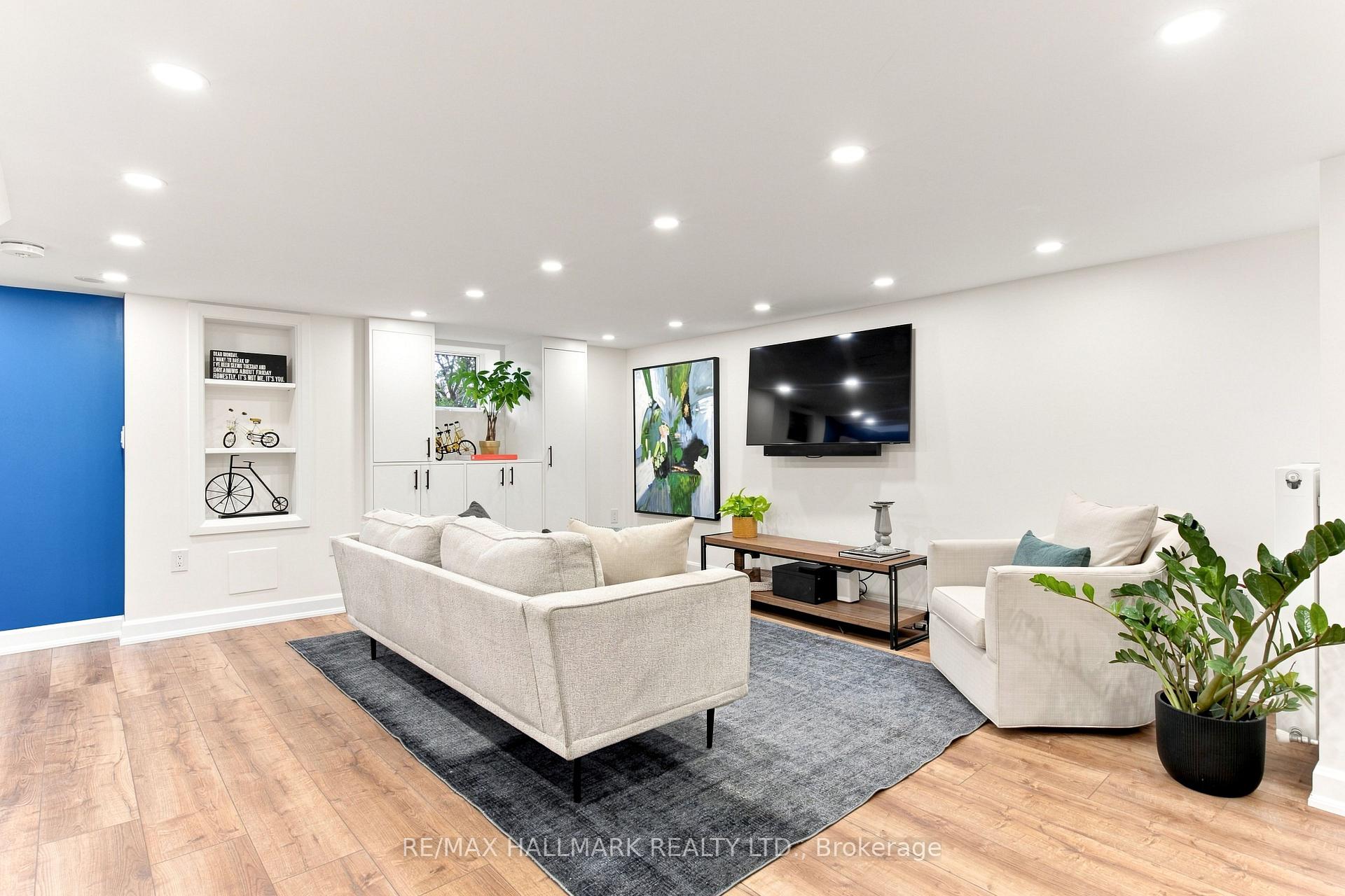 Photo 27 of 501 Sammon Avenue, Toronto, Danforth Village-East York — HOMEH