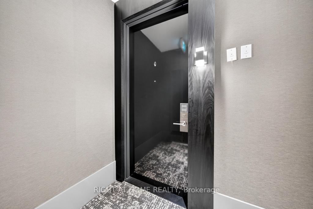 Photo 7 of Unit 2002, 2007 James Street, Burlington, Brant — HOMEH