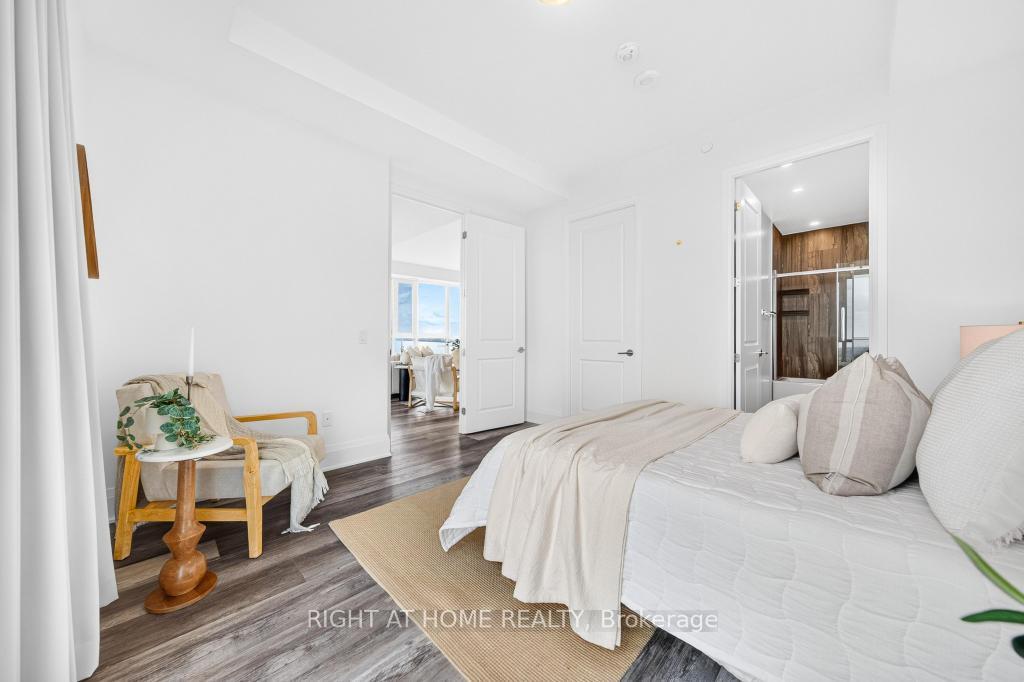 Photo 27 of Unit 2002, 2007 James Street, Burlington, Brant — HOMEH