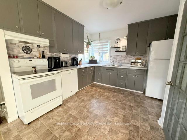 Photo 22 of 13 Oak Street, Kapuskasing — HOMEH