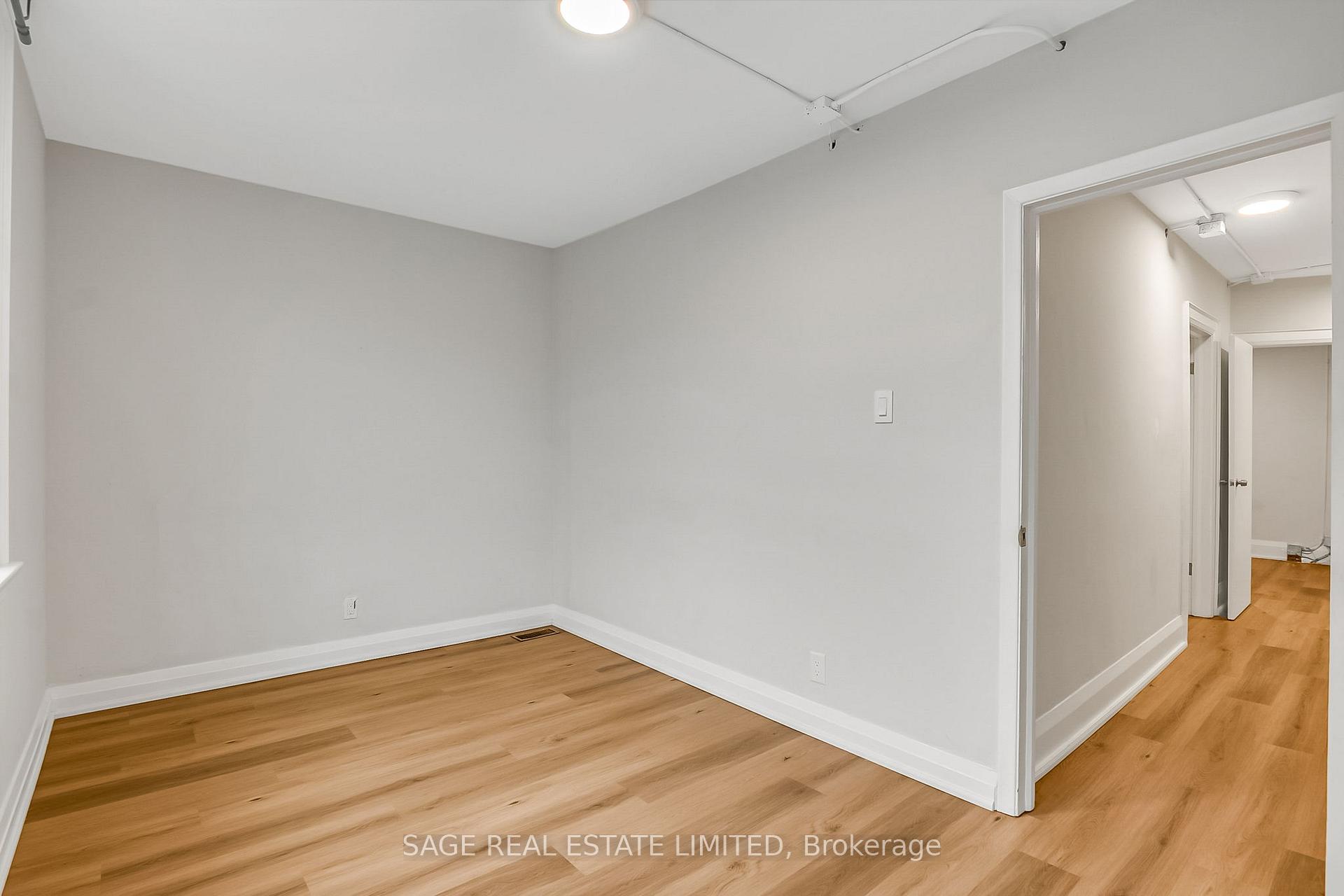 Photo 14 of Unit Upper, 633 St Clair Avenue W, Toronto, Wychwood — HOMEH
