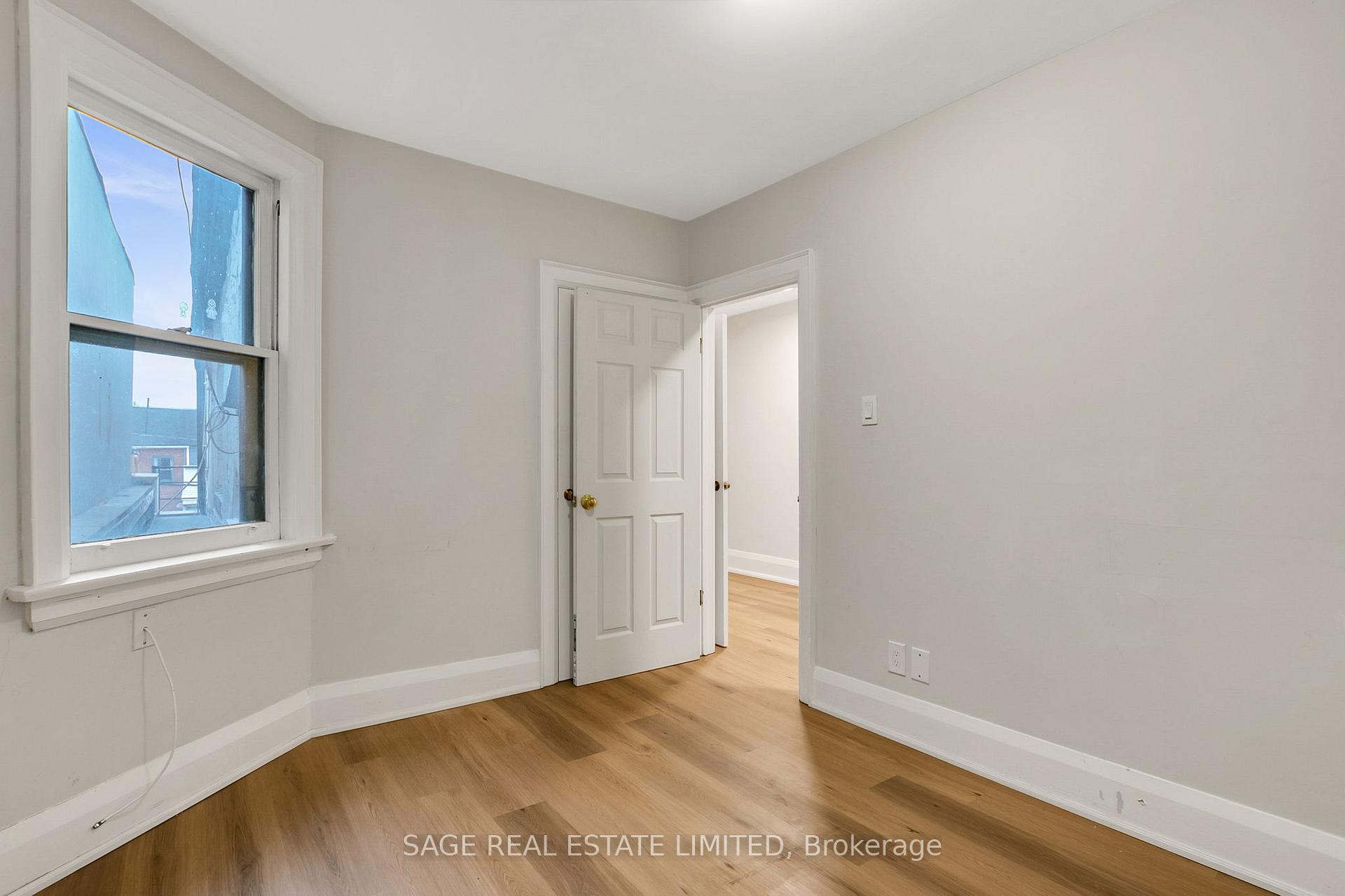 Photo 17 of Unit Upper, 633 St Clair Avenue W, Toronto, Wychwood — HOMEH